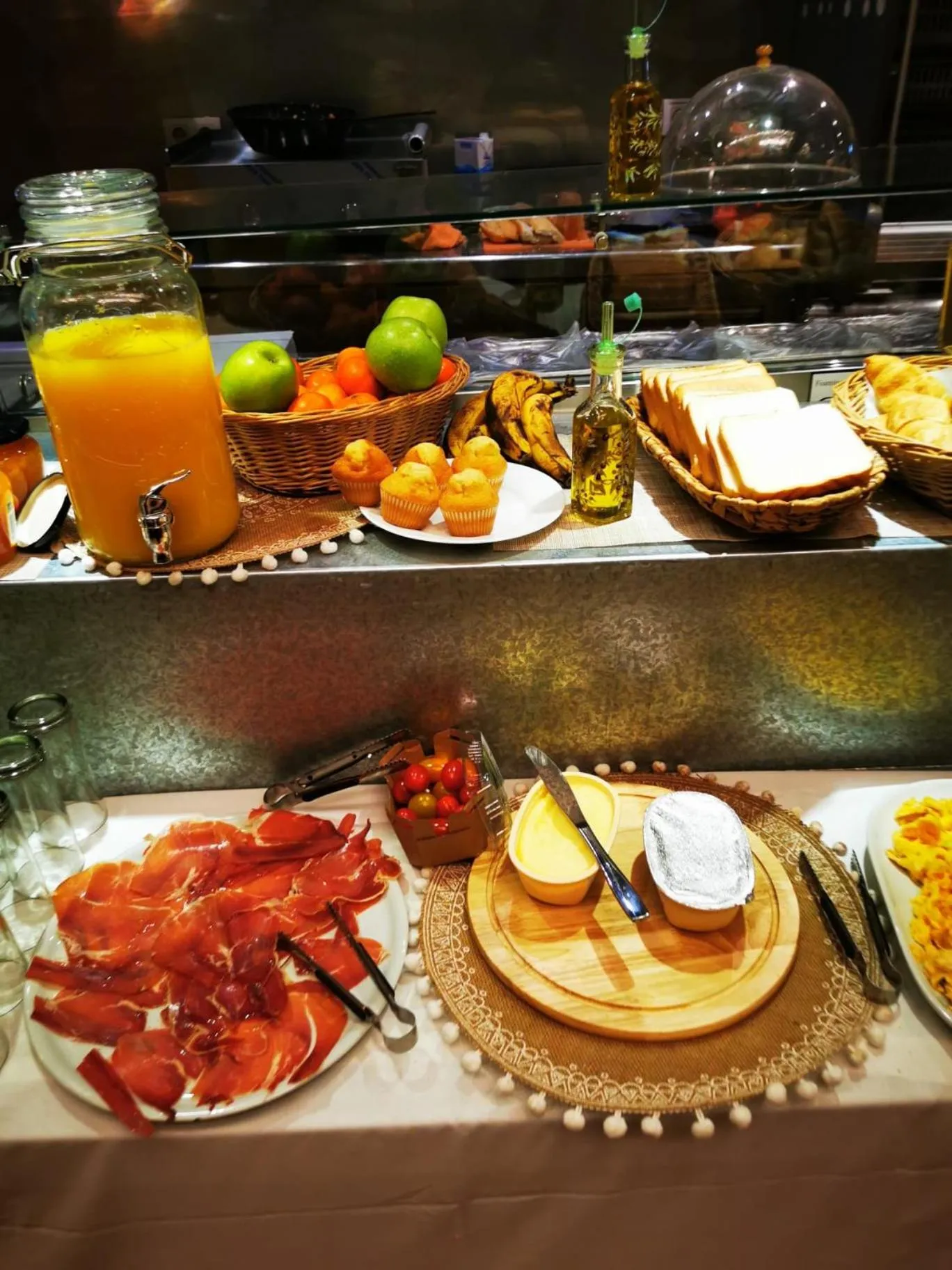 Restaurant/places to eat in Oasis Backpackers' Toledo