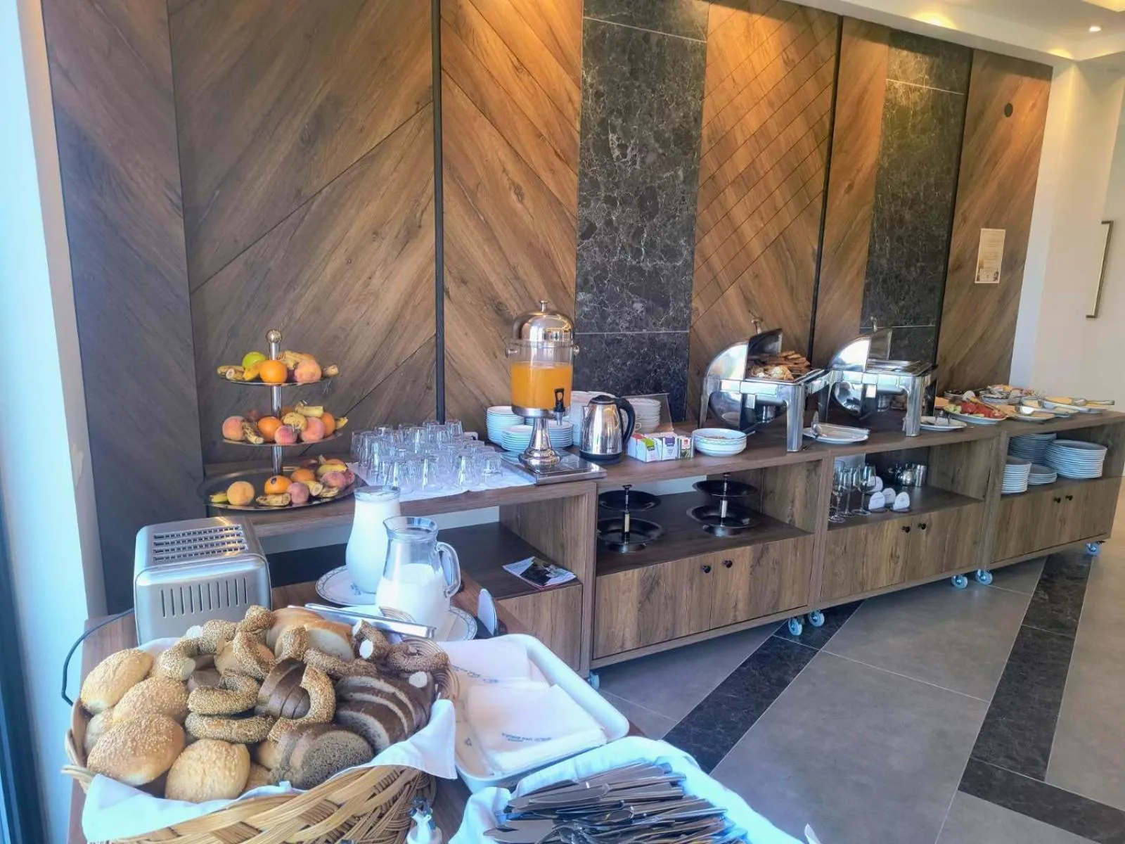 Restaurant/places to eat in Park Lakeside Ohrid