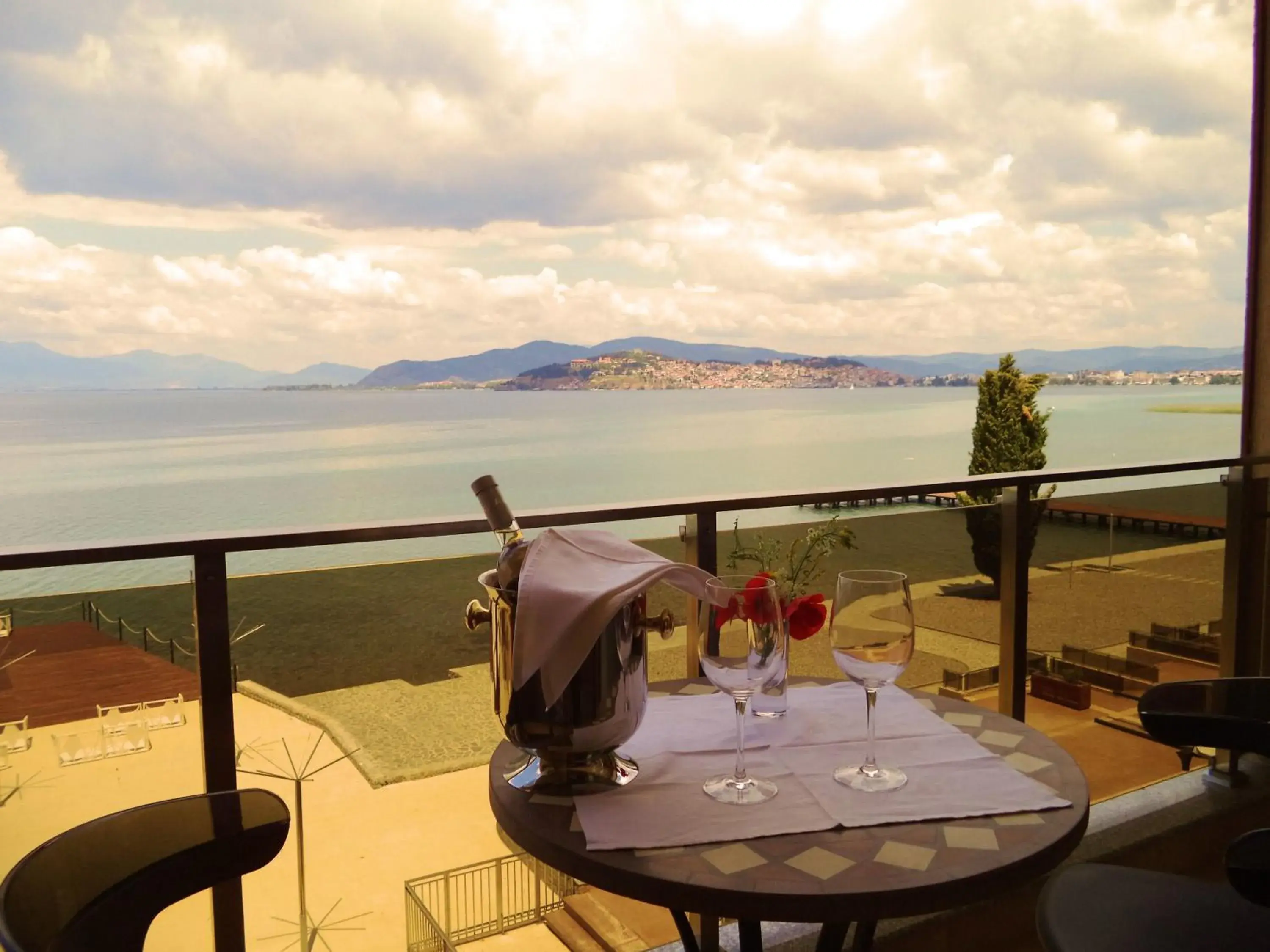 Food and drinks in Park Lakeside Ohrid Food and drinks in Park Lakeside Ohrid