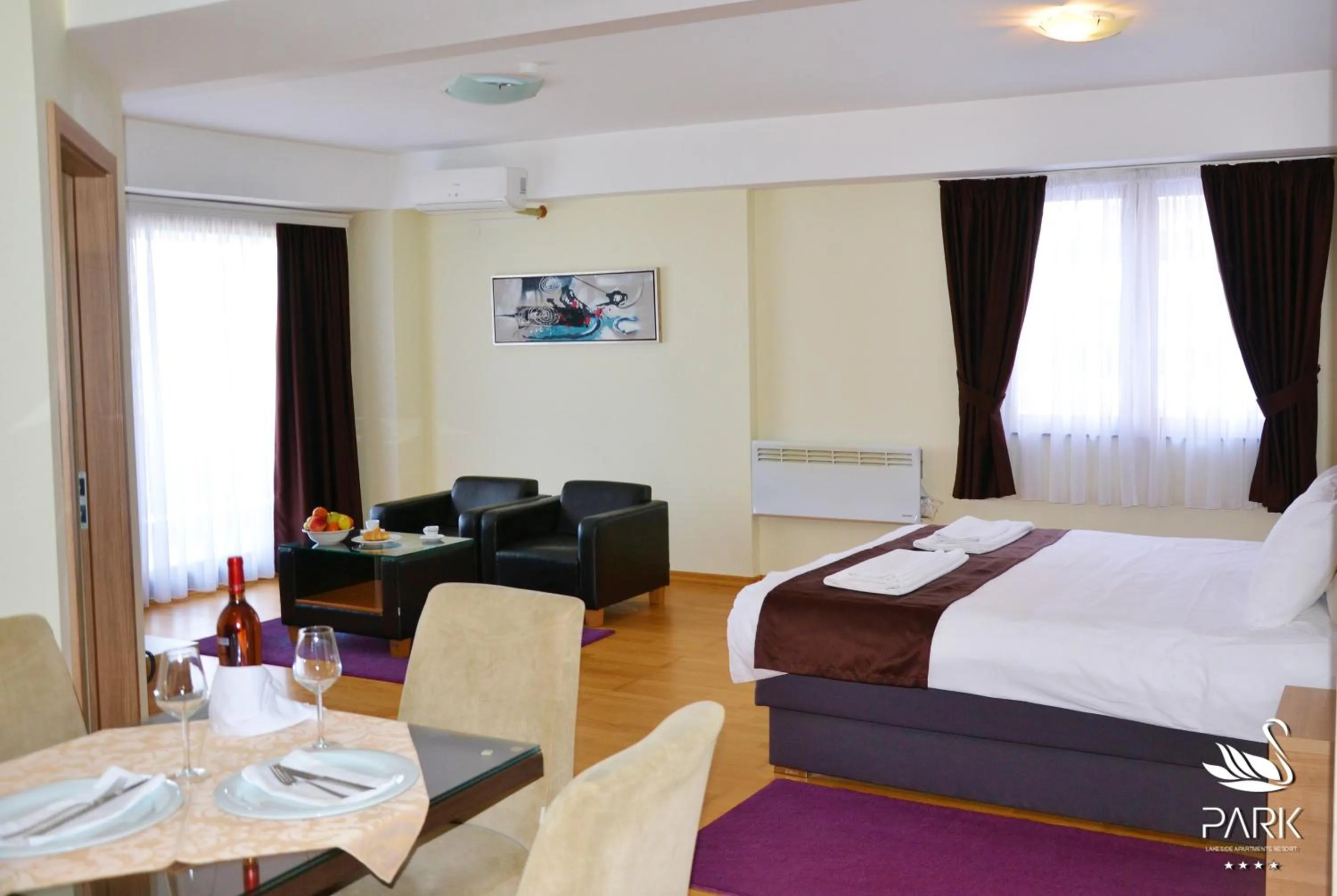 Photo of the whole room in Park Lakeside Ohrid