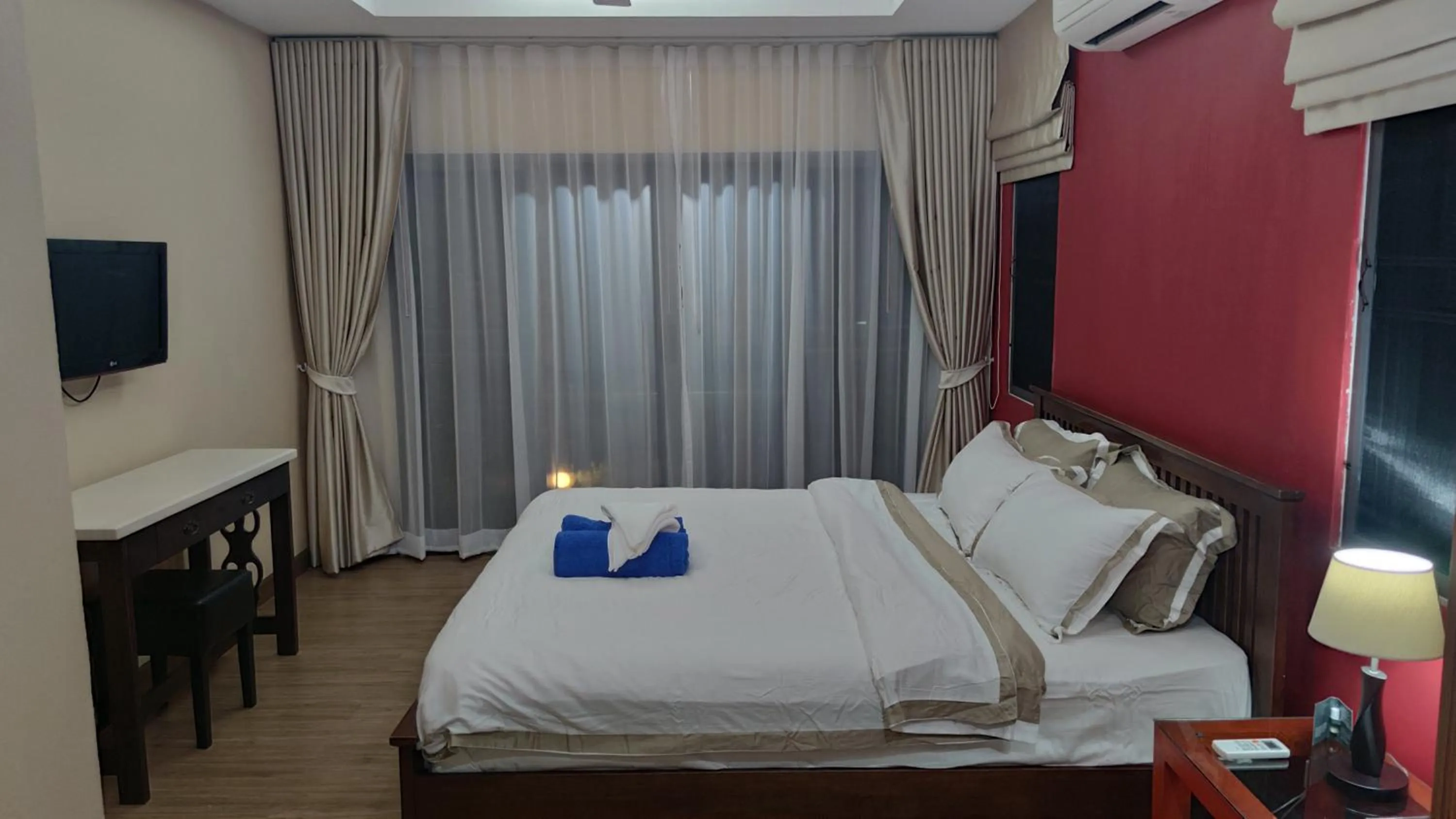 Bed in Villa Whitney