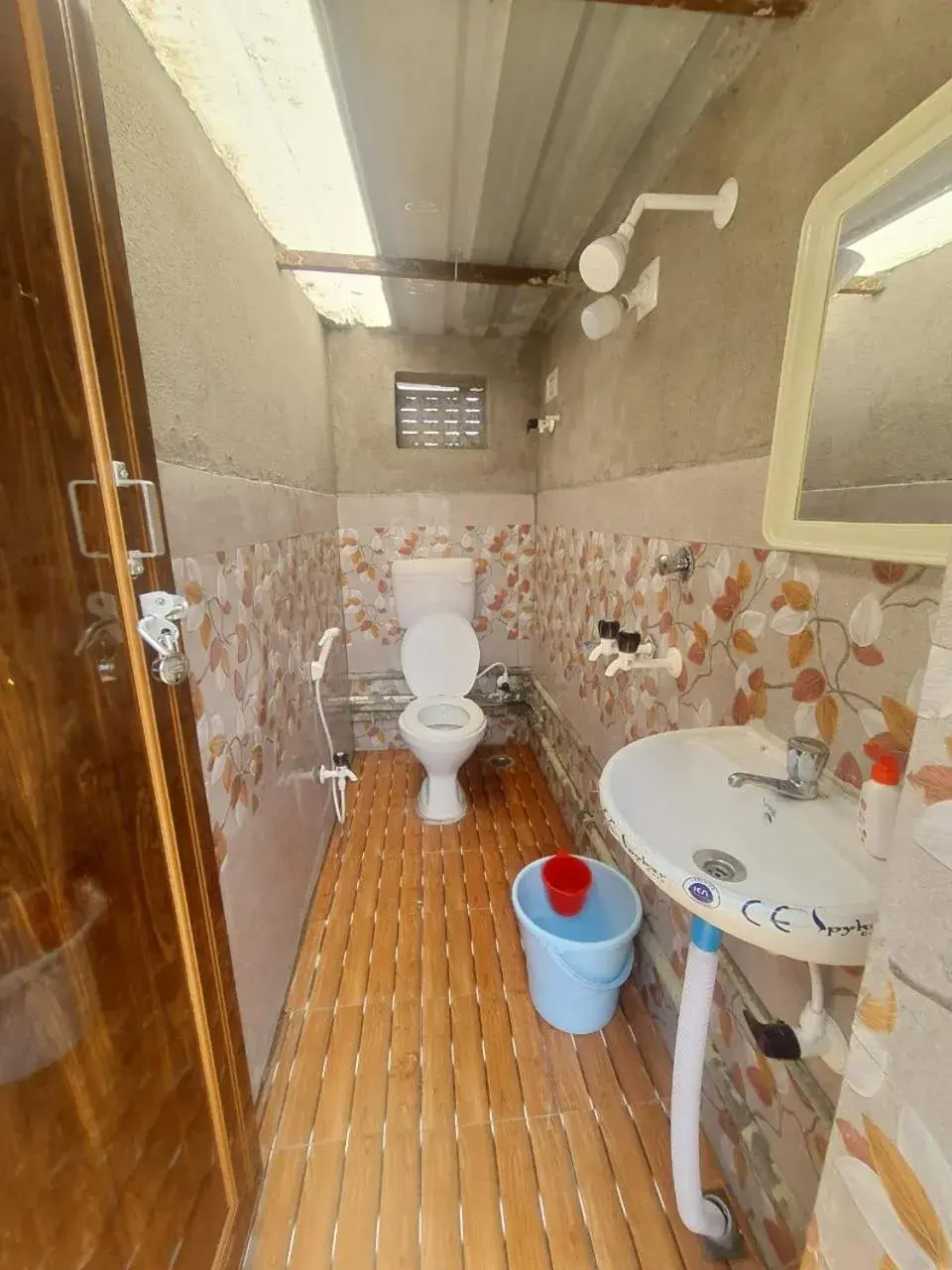 Mixed Dormitory Room in Moon Guest House Mixed Dormitory Room in Moon Guest House