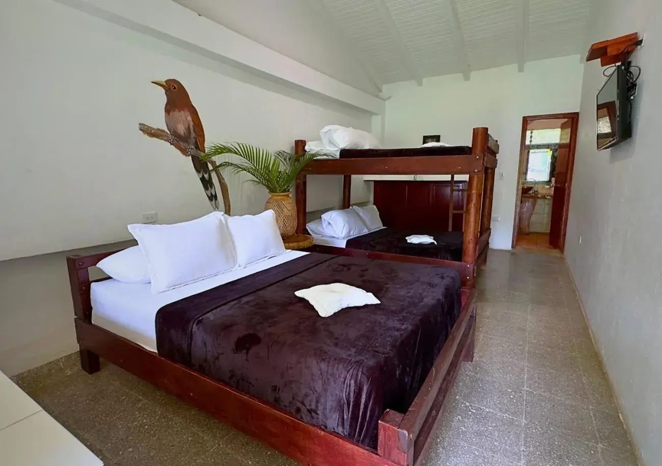 Superior Family Room in El Castillo Pance EcoHotel, Experiencias, Naturaleza y Restaurante Superior Family Room in El Castillo Pance EcoHotel, Experiencias, Naturaleza y Restaurante