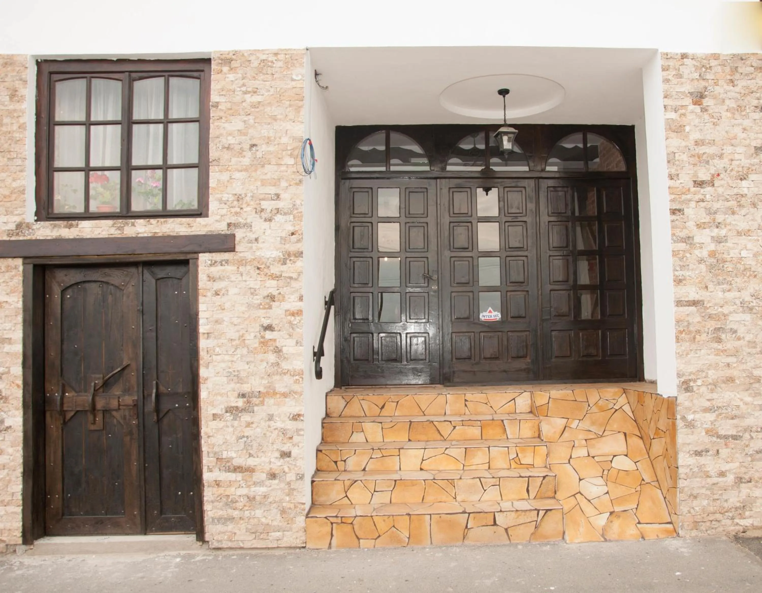 Facade/entrance in Hanul Cappsha