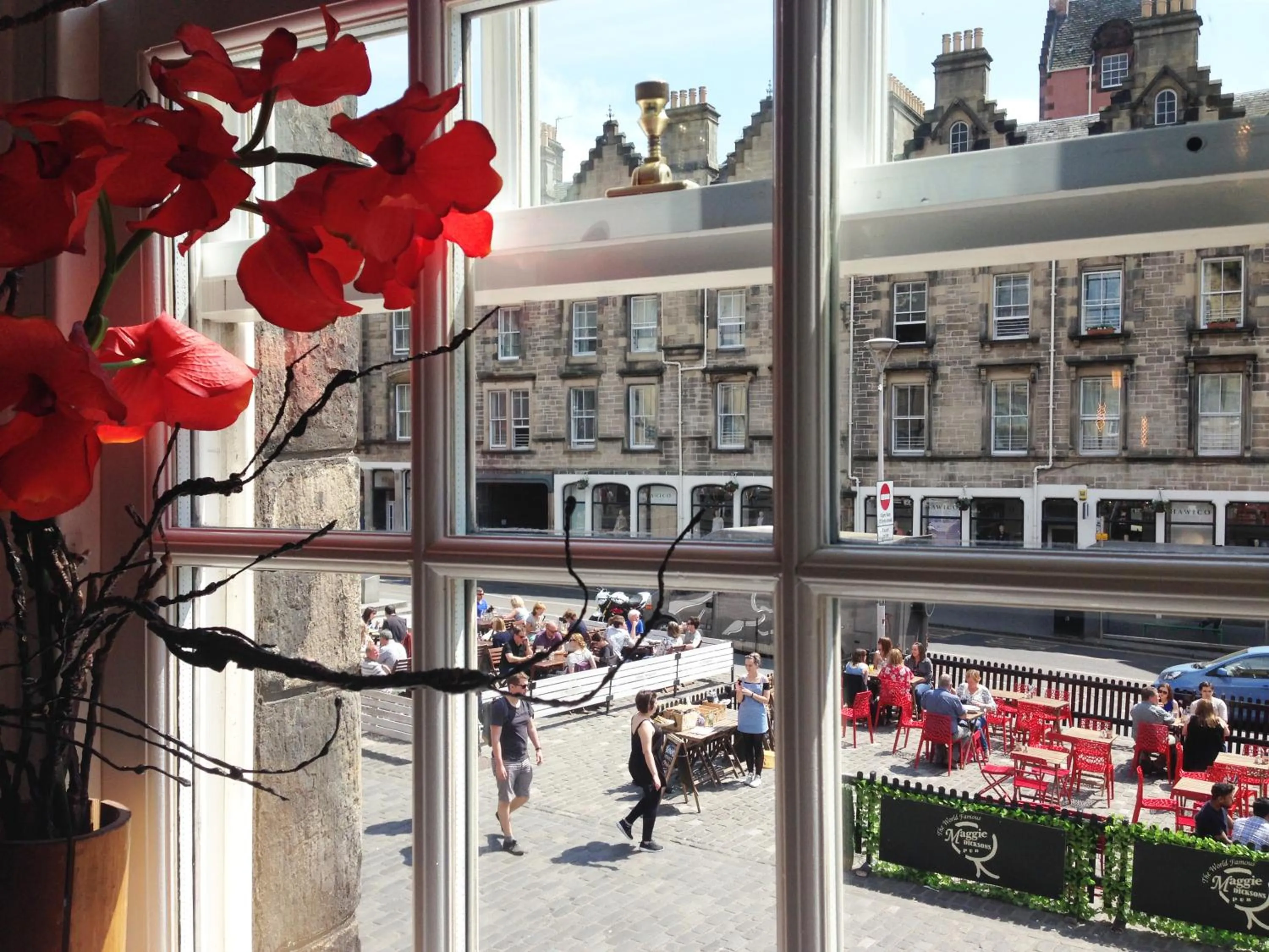 Restaurant/places to eat in Grassmarket Old Town Boutique Apartment