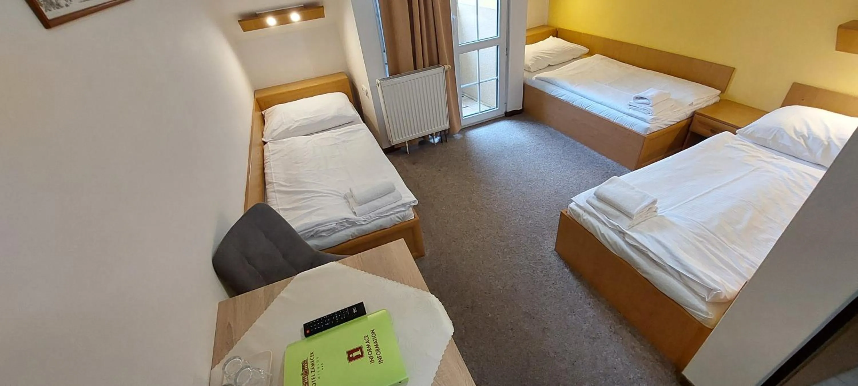 Triple Room in Hotel Zámeček