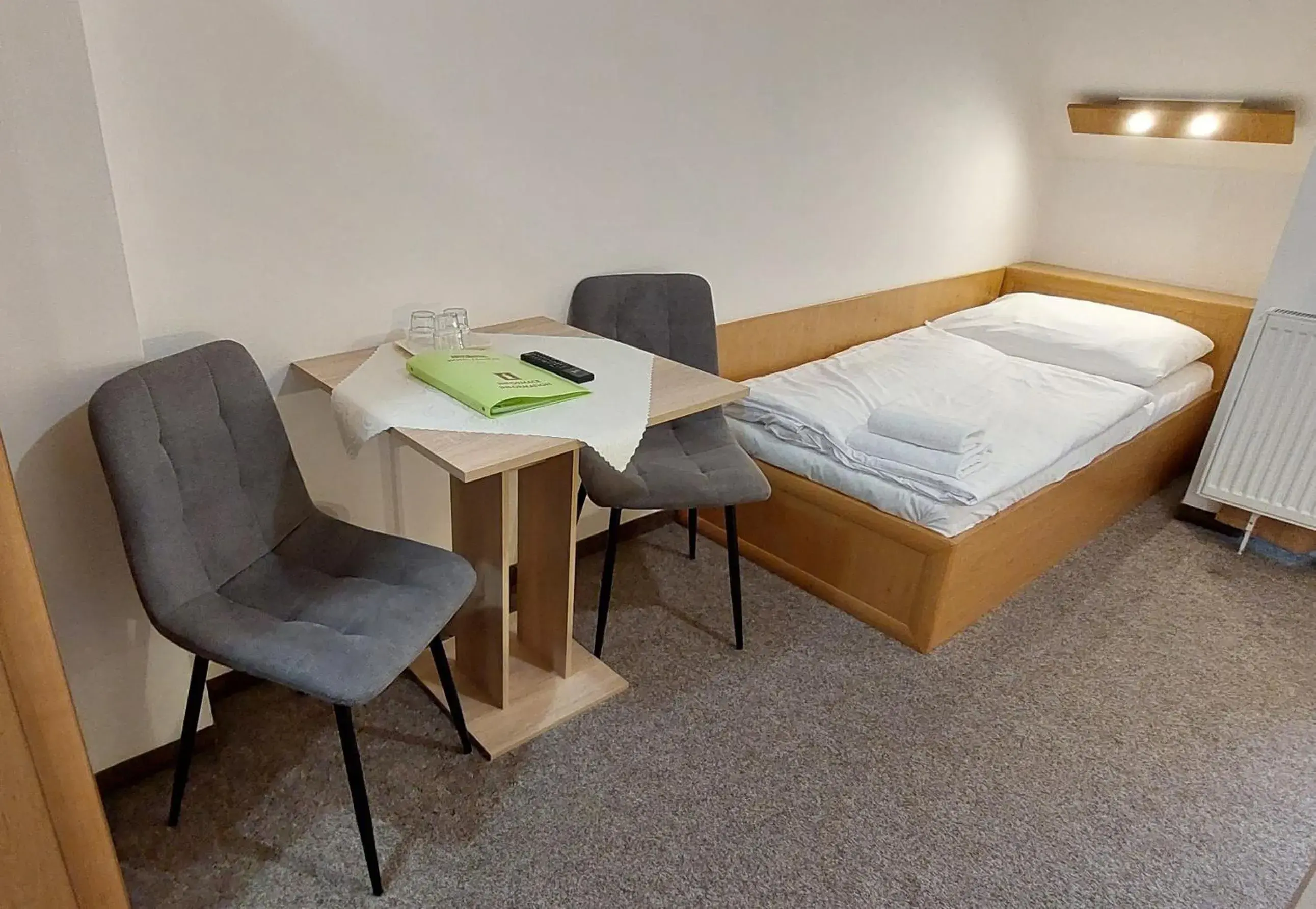 Standard Single Room - single occupancy in Hotel Zámeček Standard Single Room - single occupancy in Hotel Zámeček