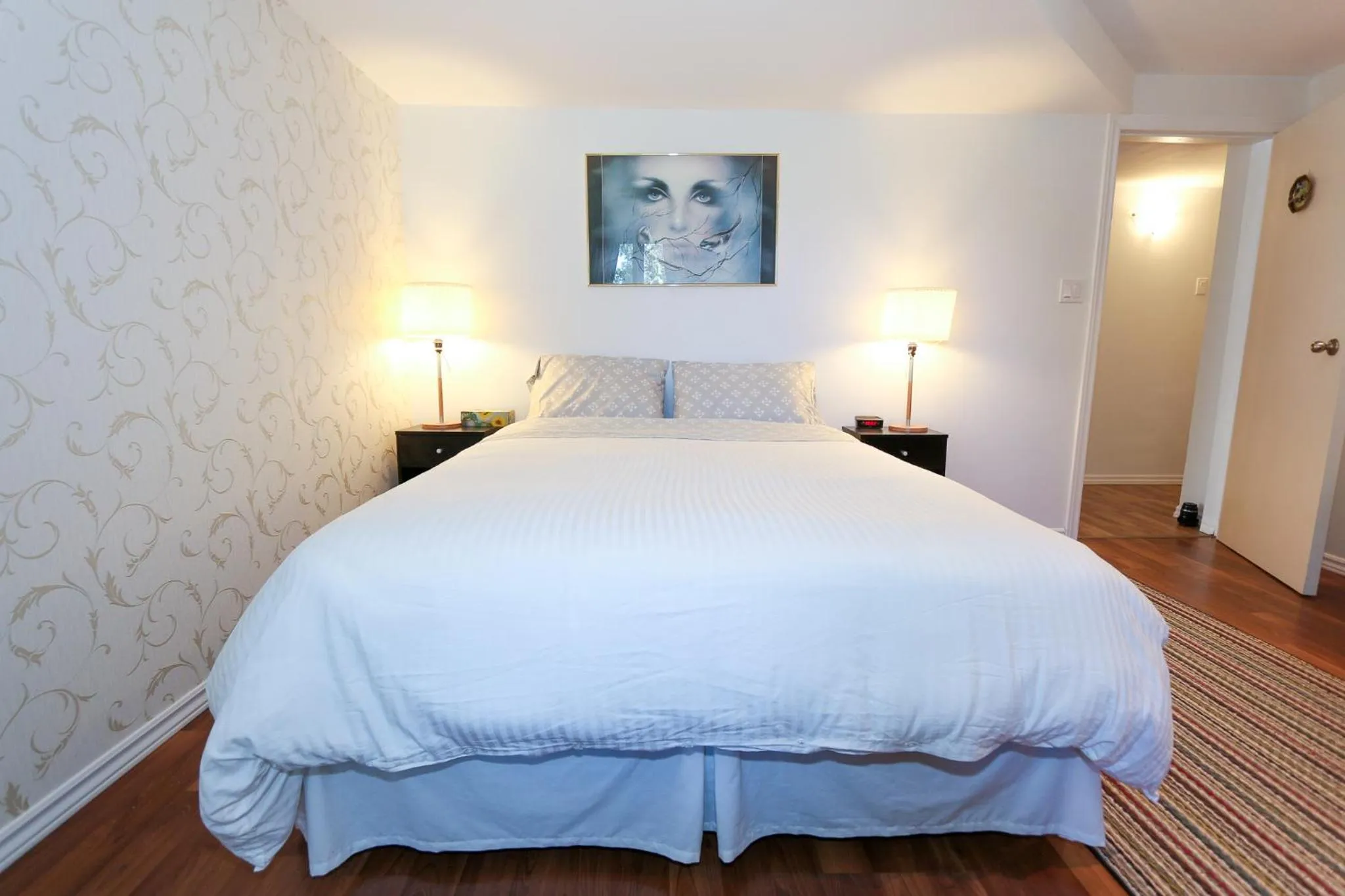 Bed in Cedar Drive Inn