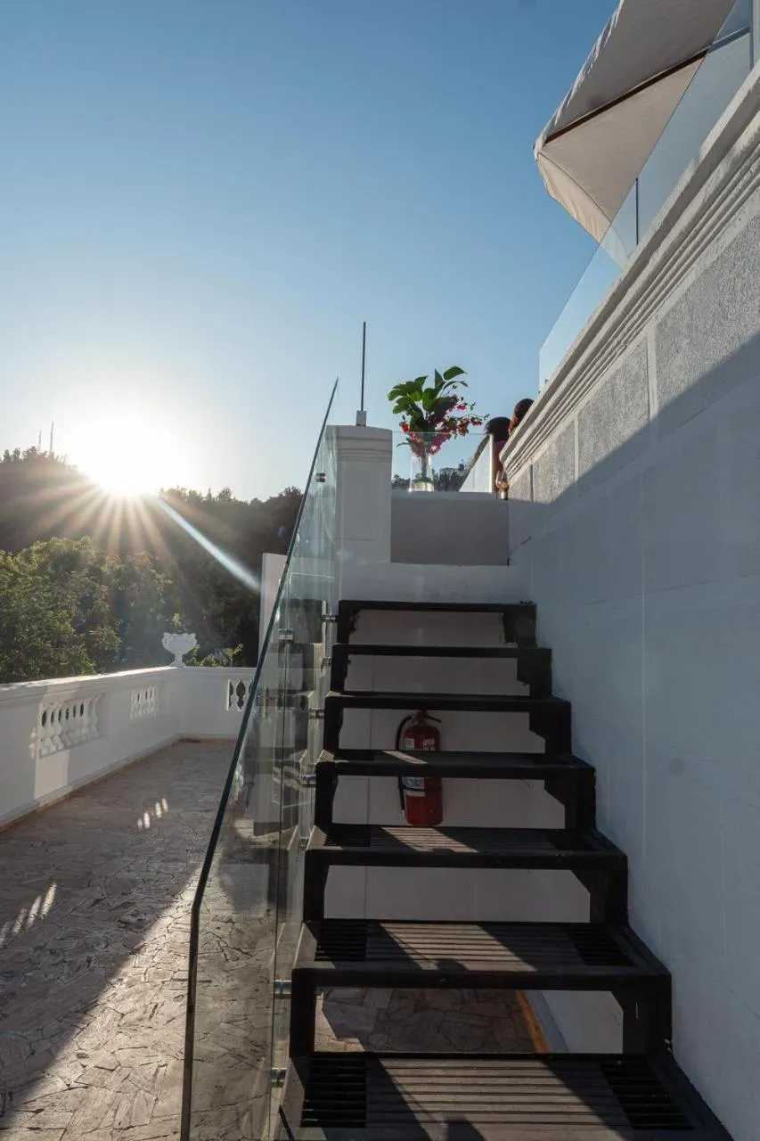 Hot Tub in Casa D'Agostino