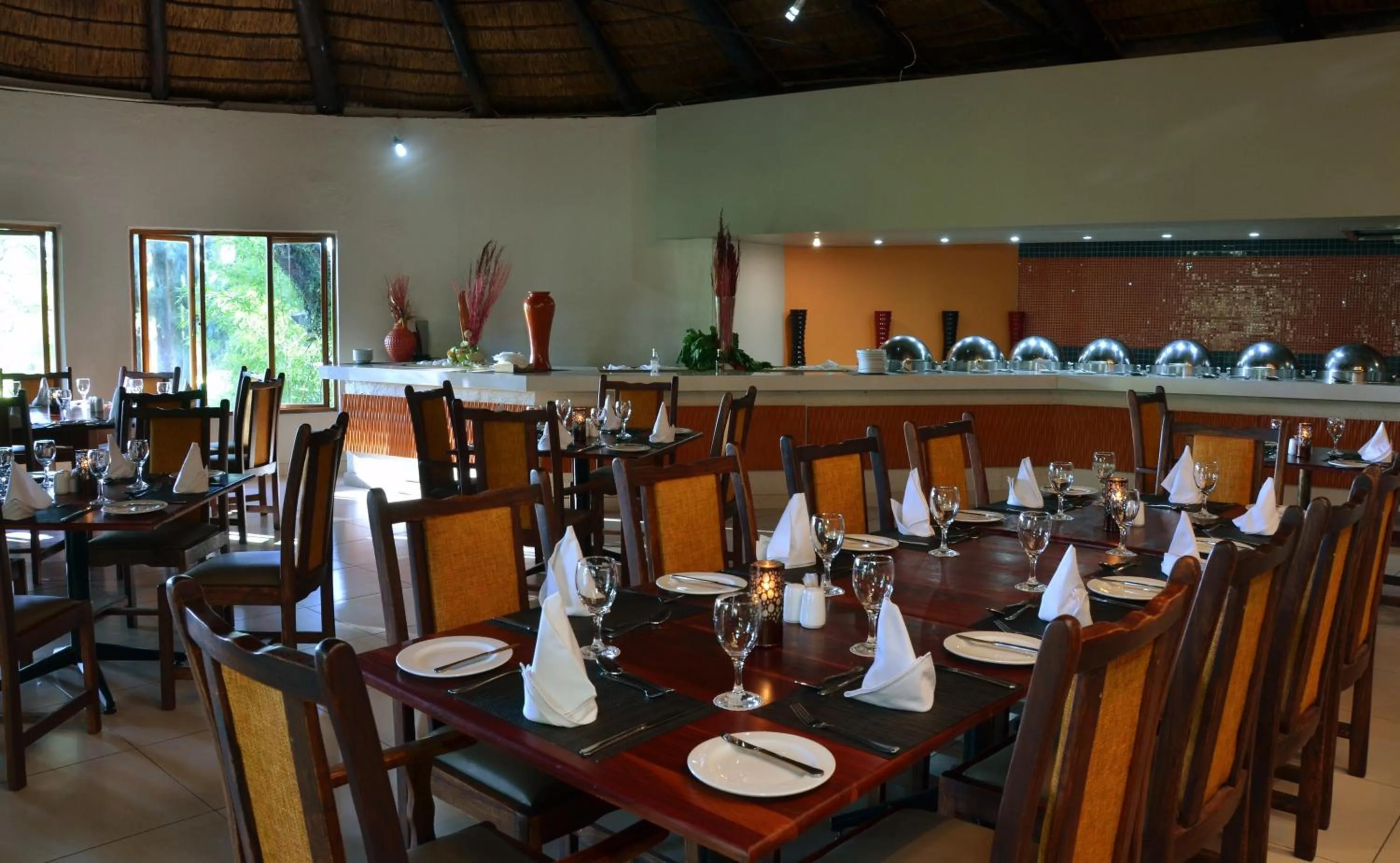 Restaurant/places to eat in Cresta Marang Gardens Hotel
