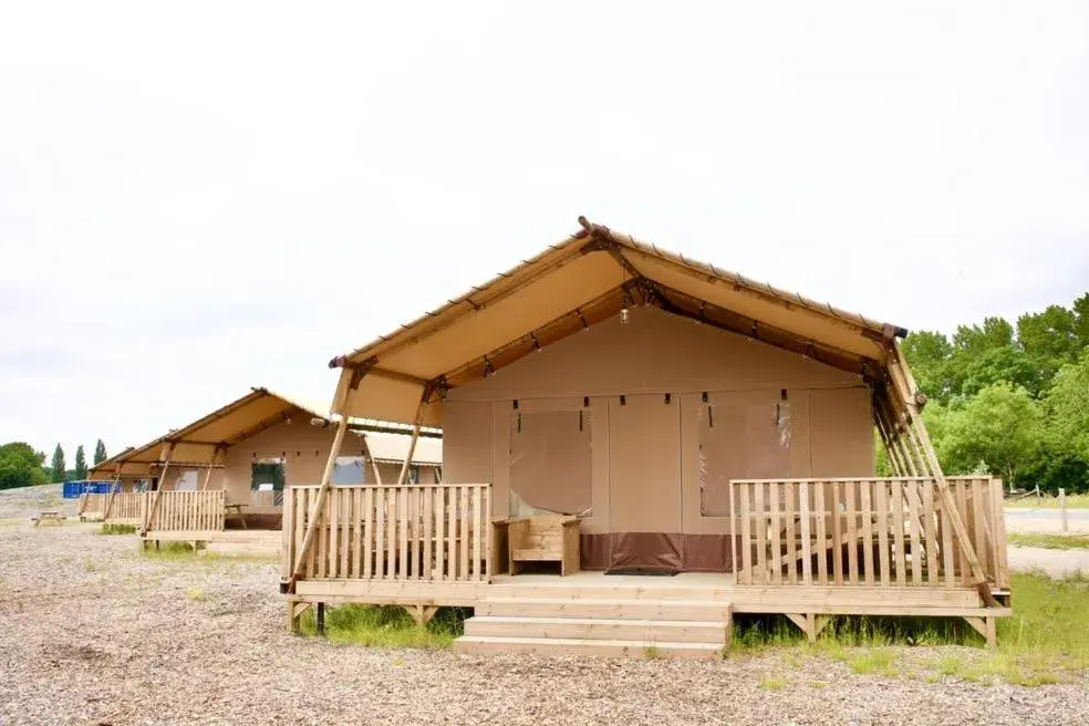 Glampingtent Dreamer 4 in EuroParcs Molengroet Glampingtent Dreamer 4 in EuroParcs Molengroet