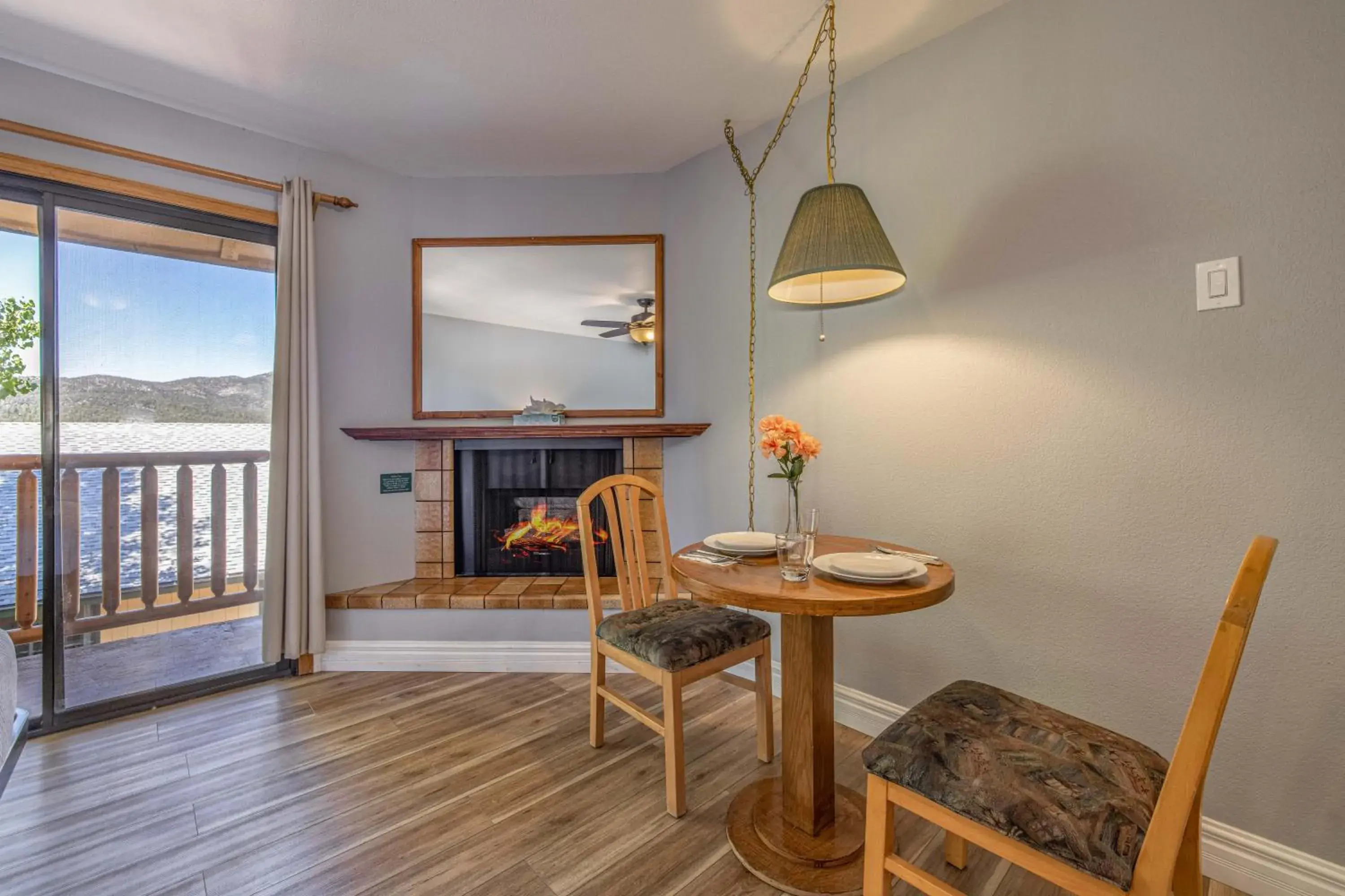 View (from property/room) in Big Bear Lakefront Lodge View (from property/room) in Big Bear Lakefront Lodge