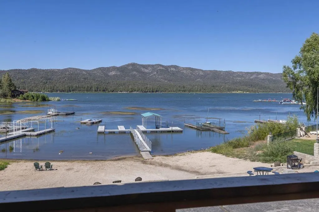 Big Bear Lakefront Lodge