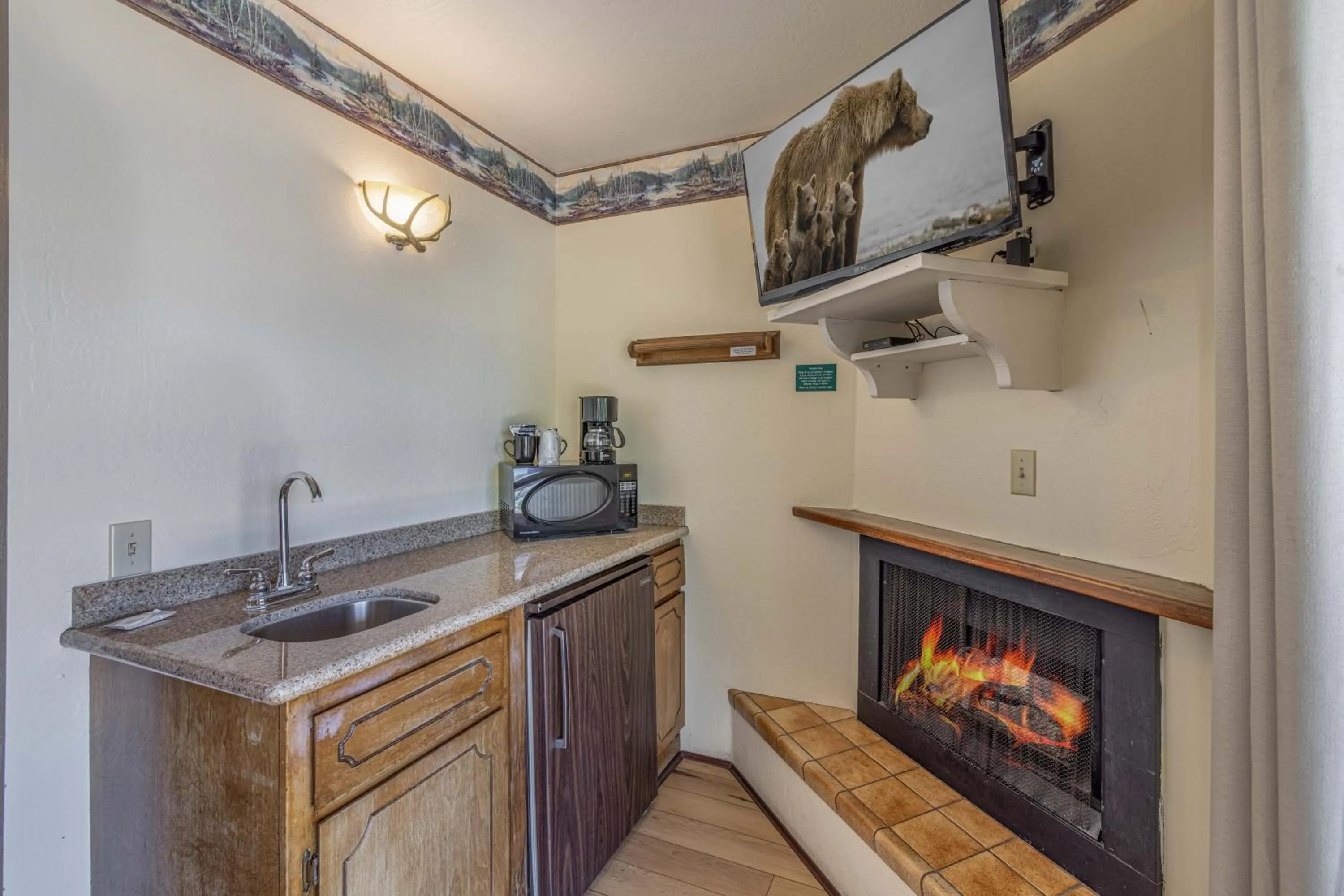 flat iron in Big Bear Lakefront Lodge