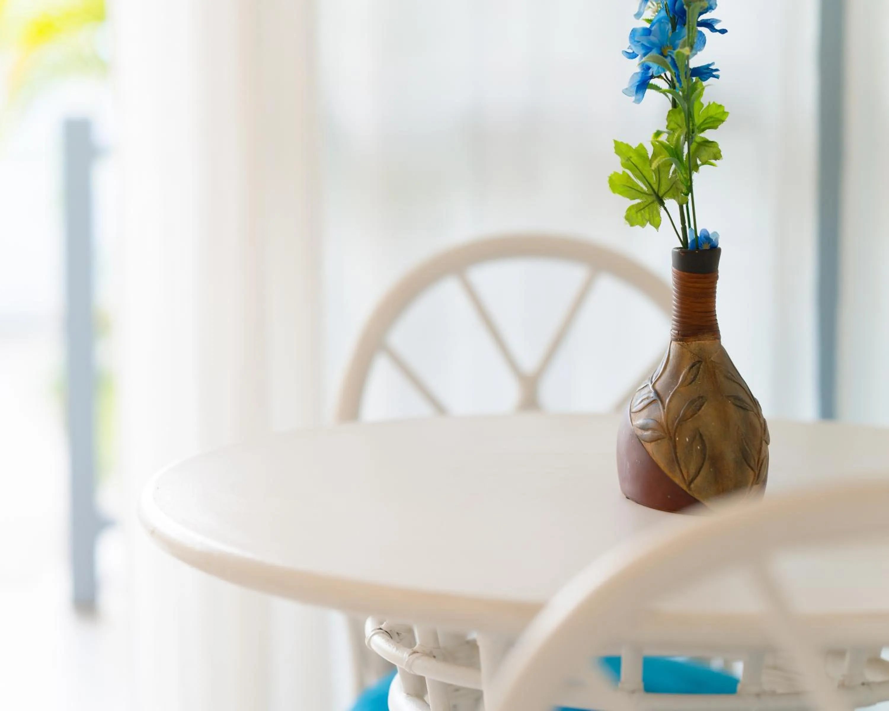 Decorative detail in Sunset Lane Apartment Hotel