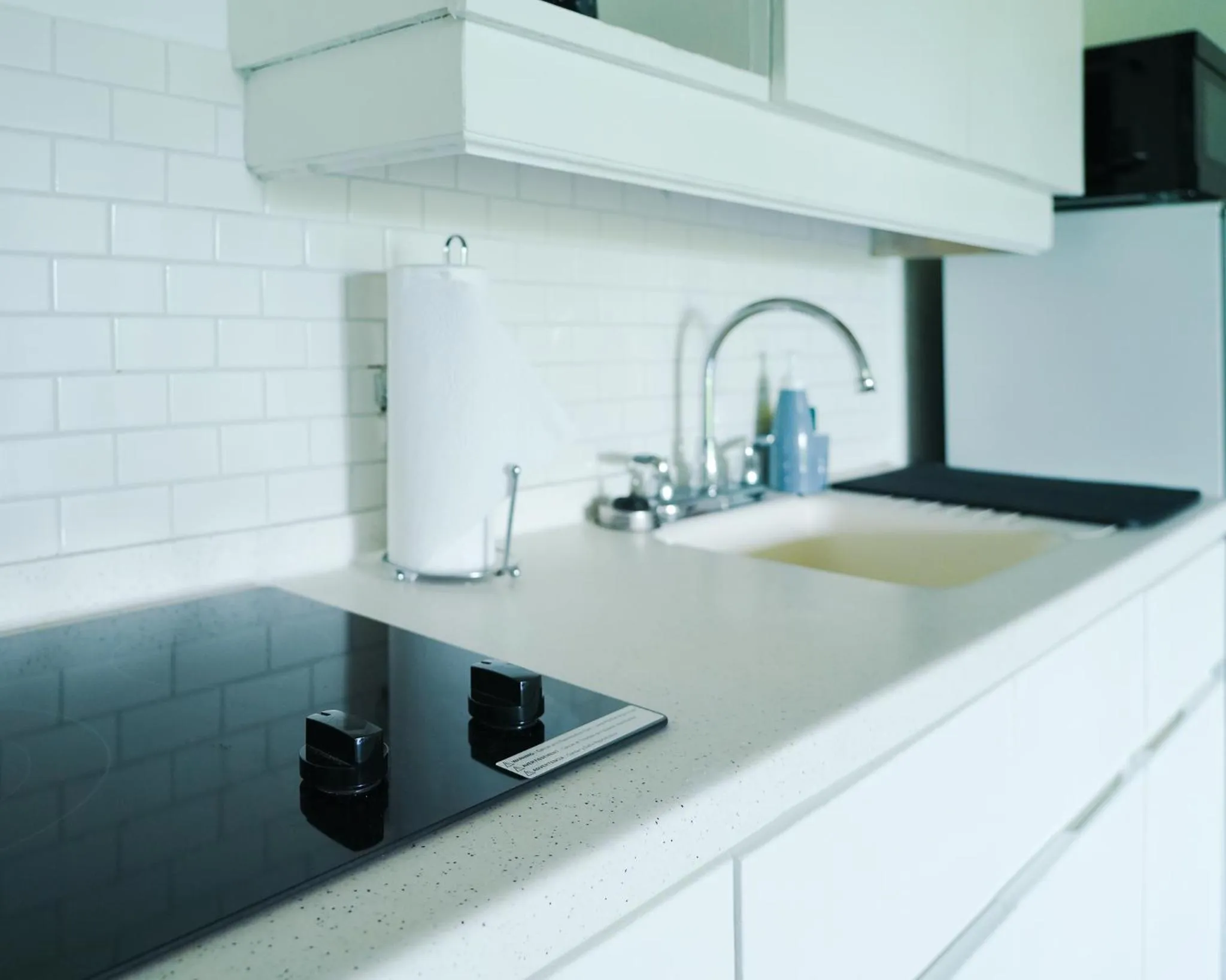 Sunset Lane Apartment Hotel