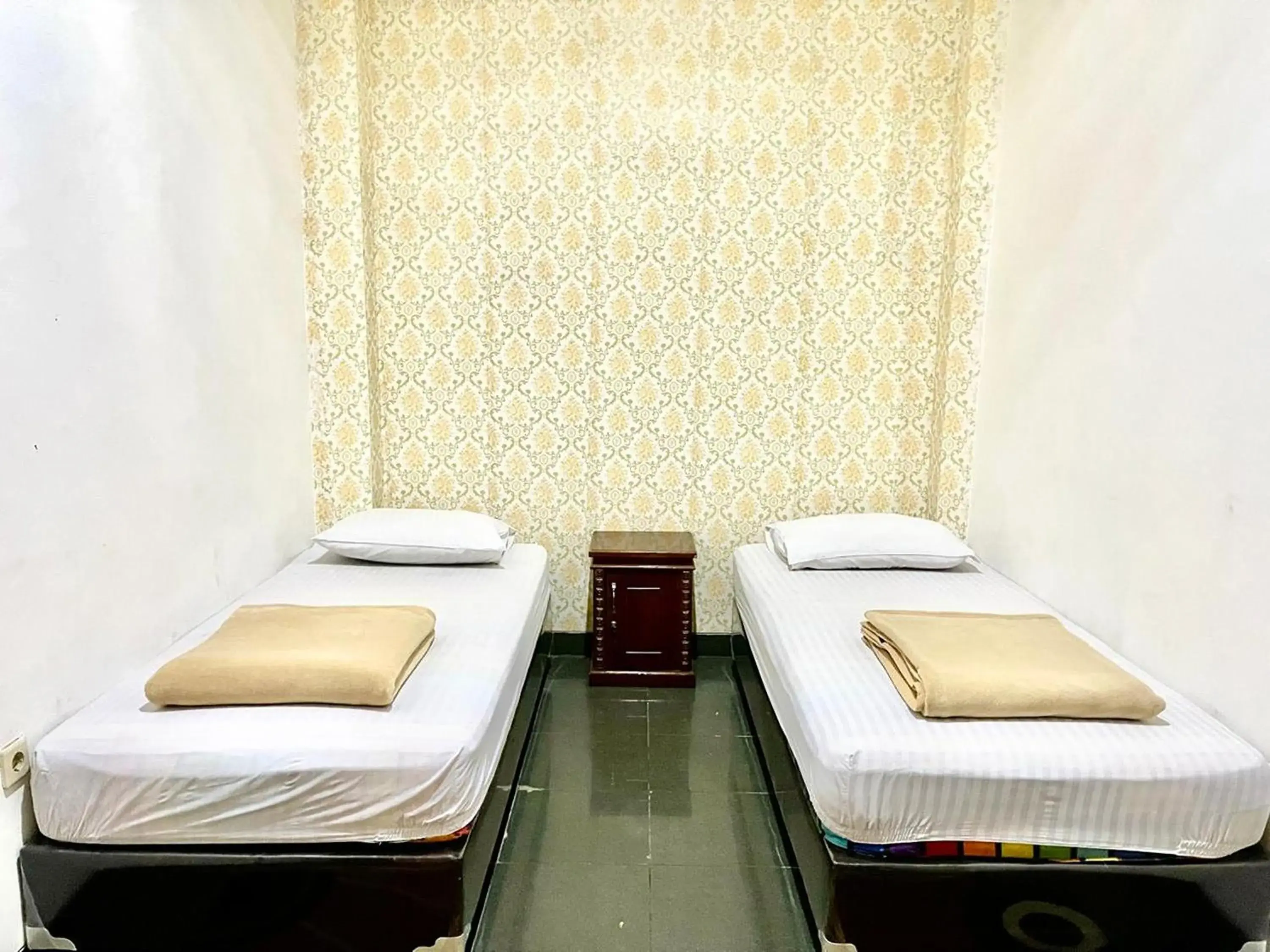 Economy Twin Room in Yani Guesthouse Economy Twin Room in Yani Guesthouse