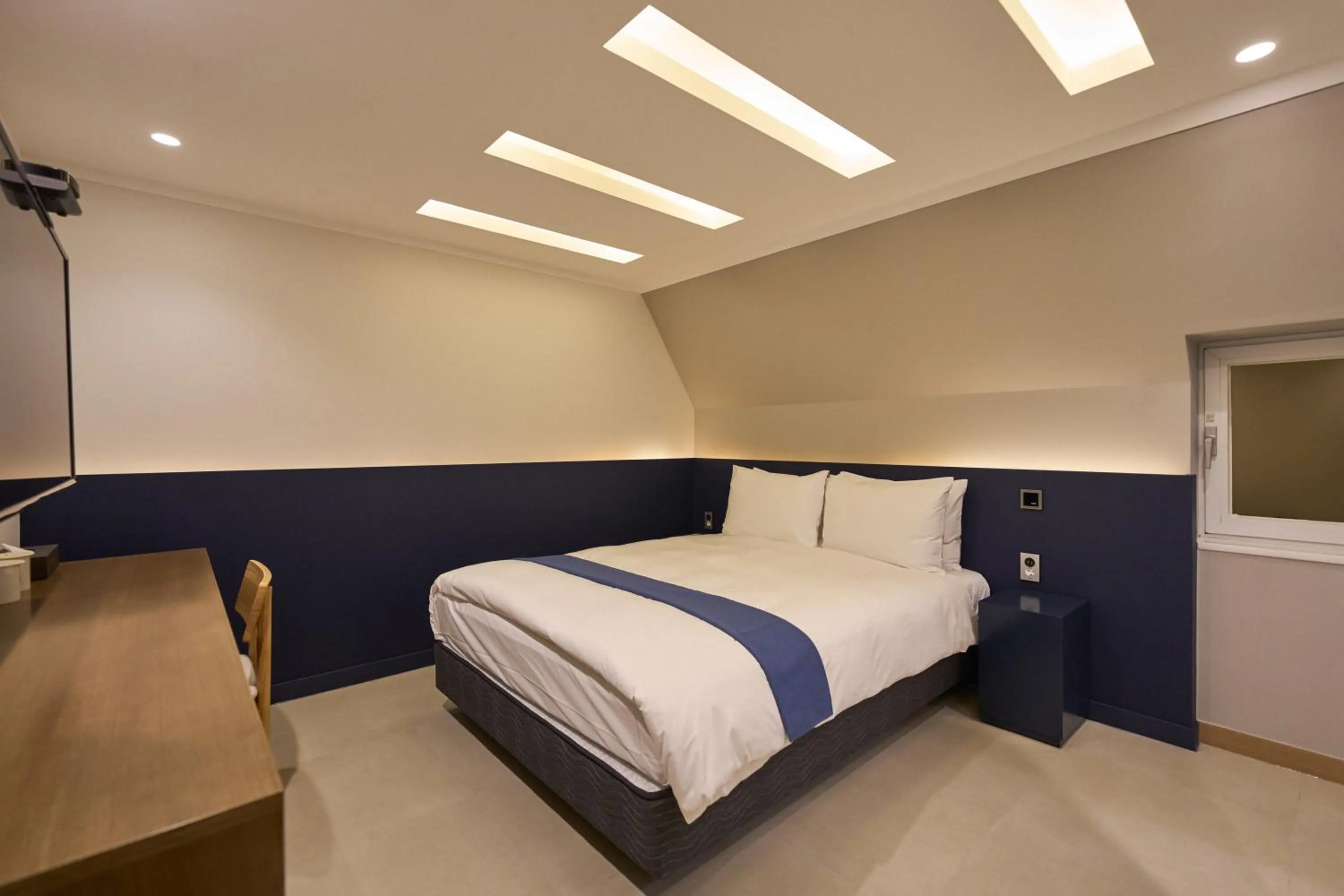 Bed in Blueduck hotel