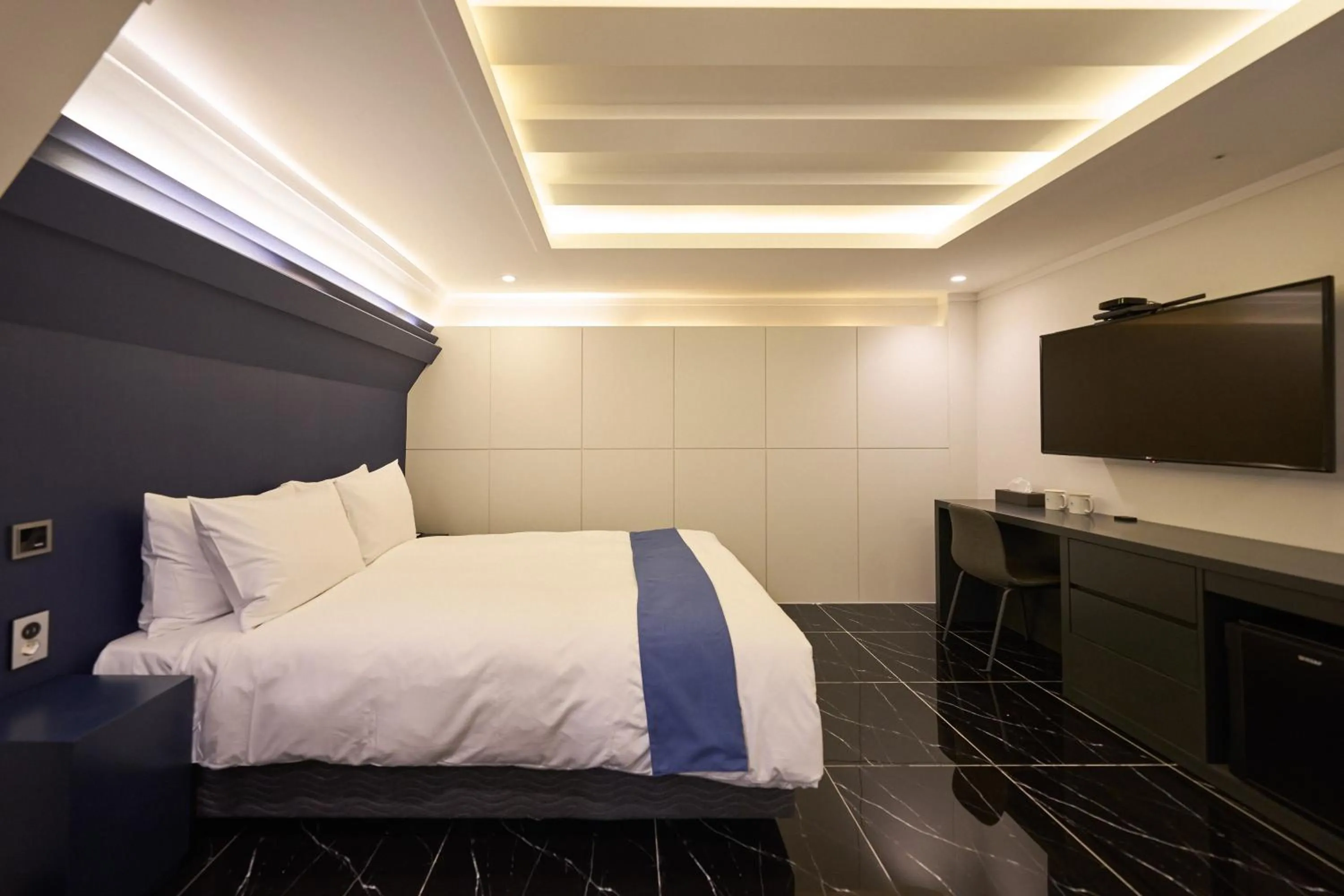 Bed in Blueduck hotel