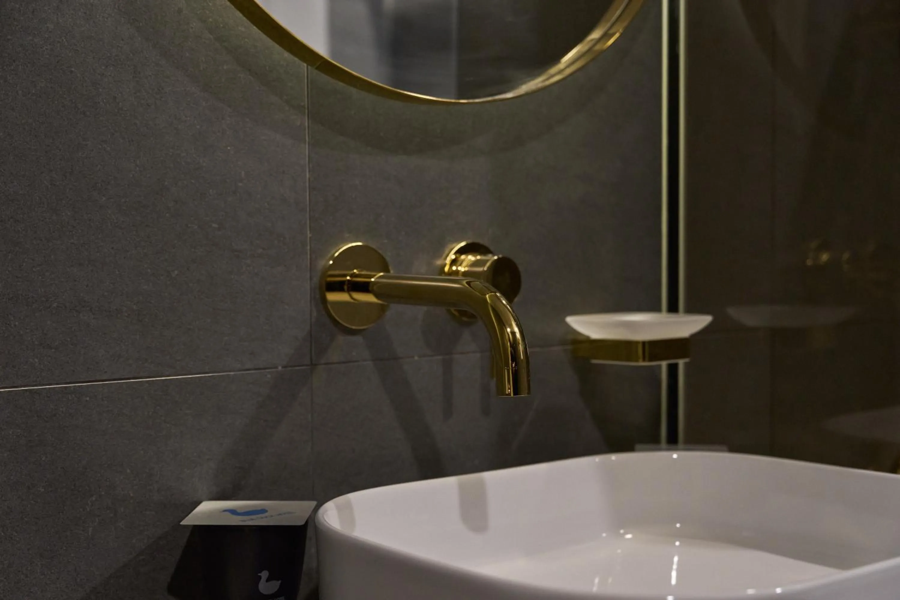 Bathroom in Blueduck hotel