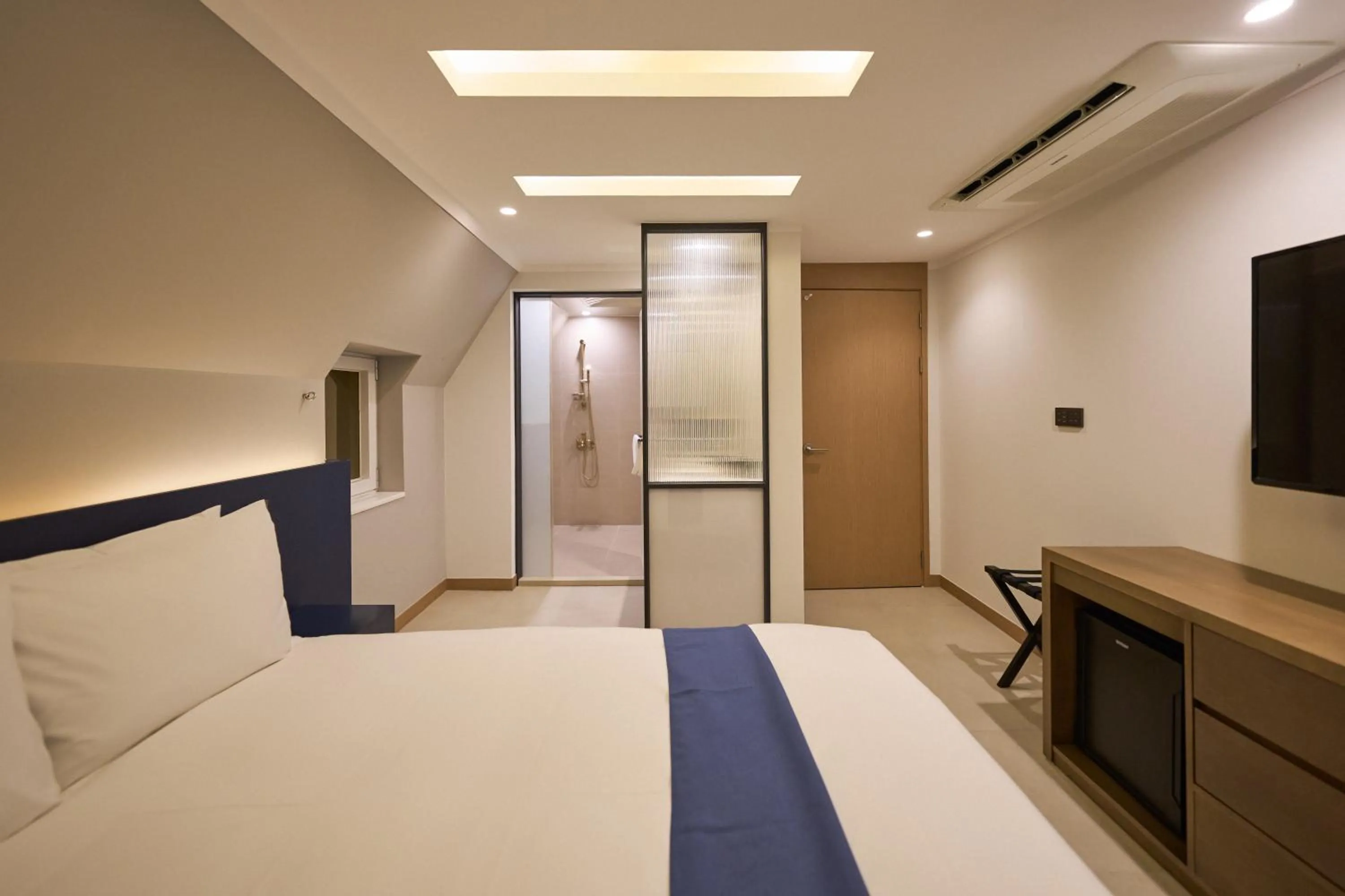 Bed in Blueduck hotel