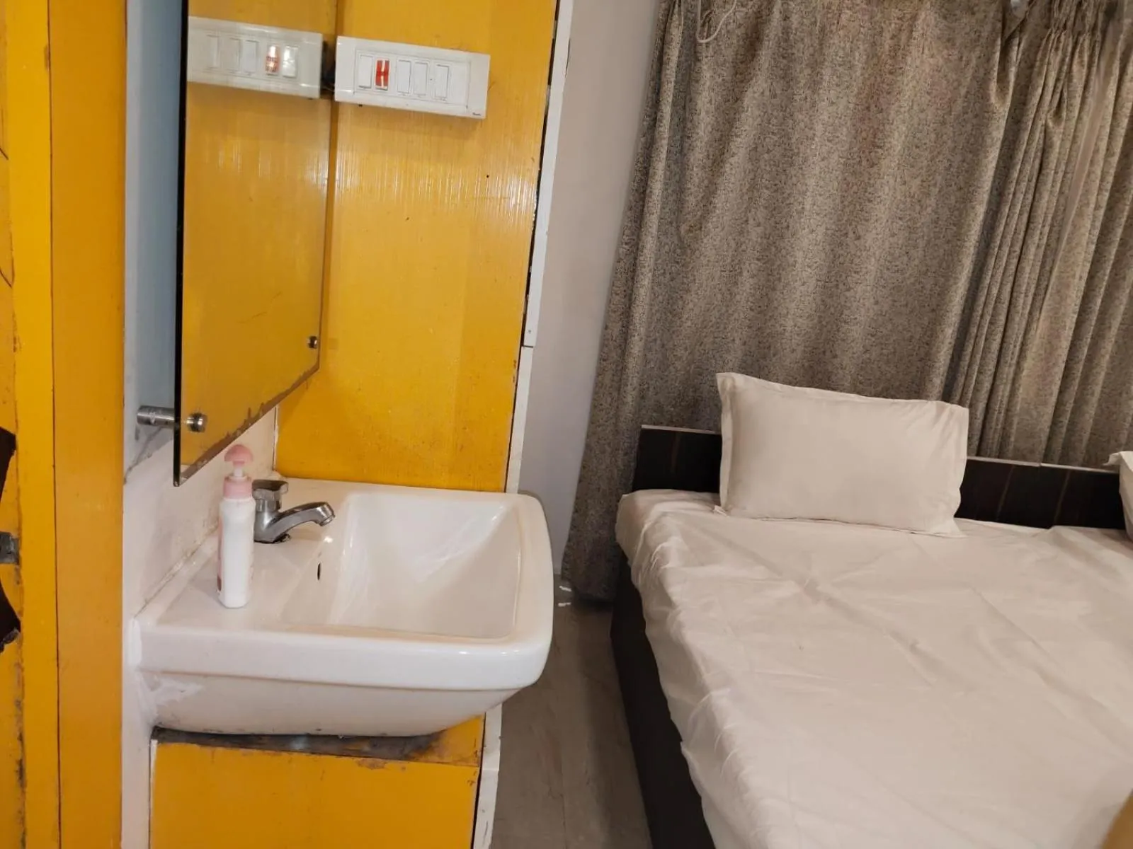 Bed in Octagon Beach Resort Pondicherry
