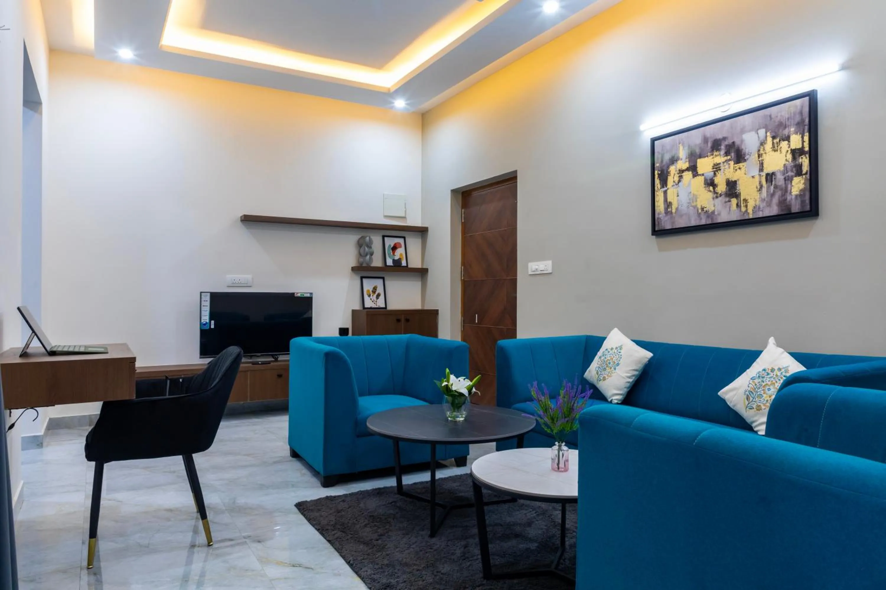 Buteak Suites BTM Layout