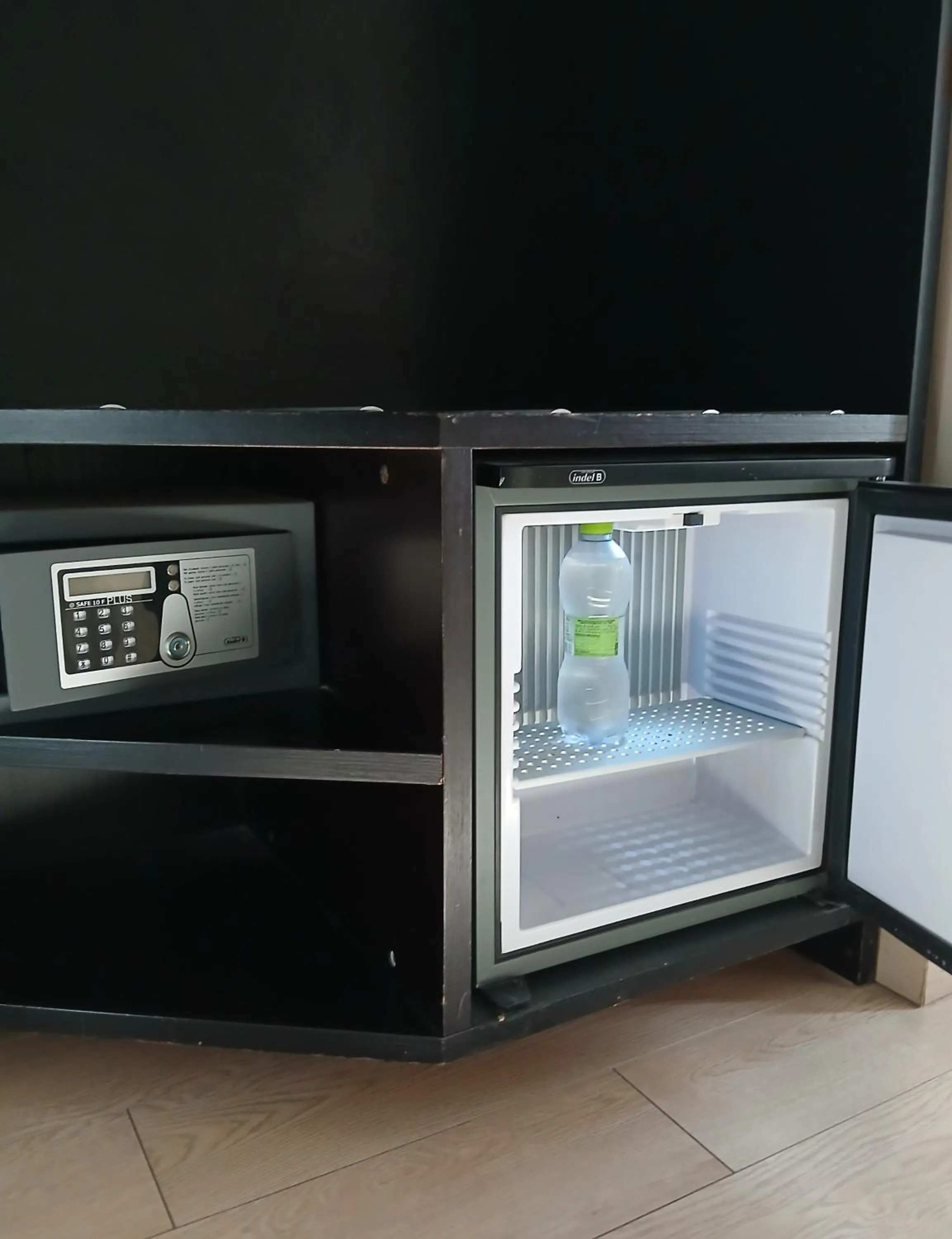 minibar in Hotel Aniene