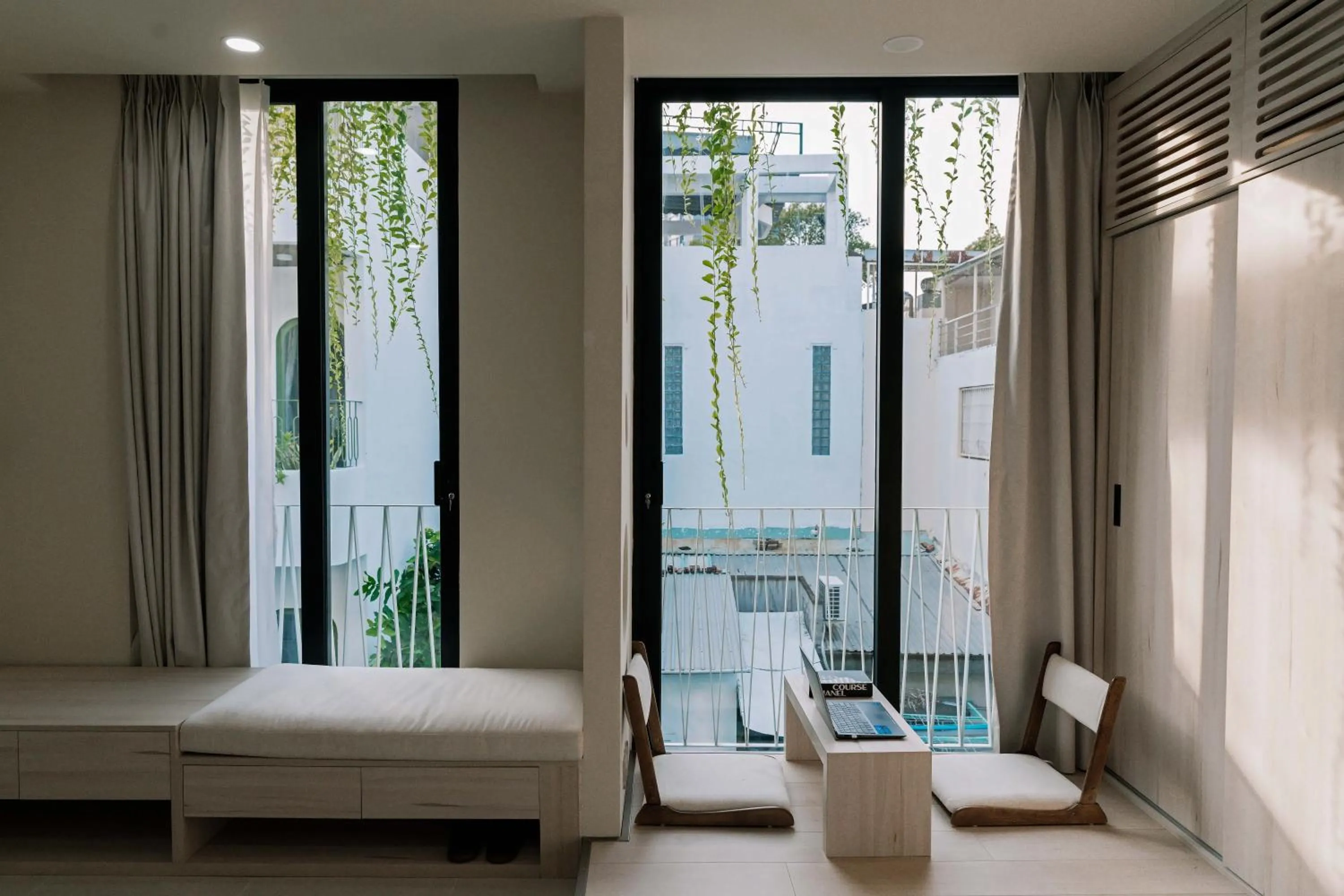 Bed in EL Where Hotel