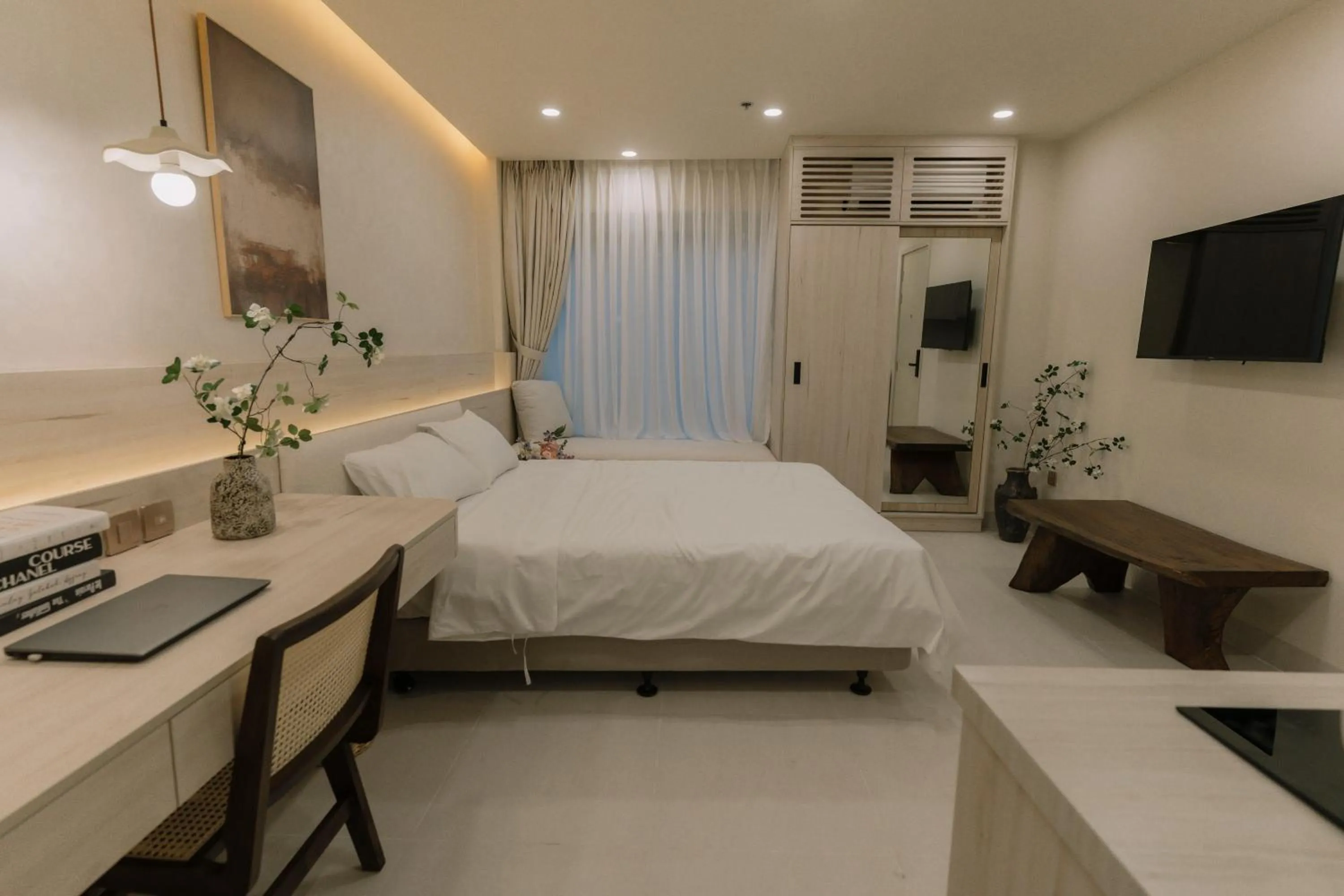 Bed in EL Where Hotel