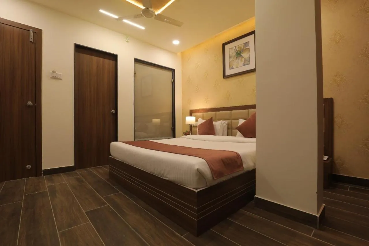 Bed in Hotel Shiv Shakti