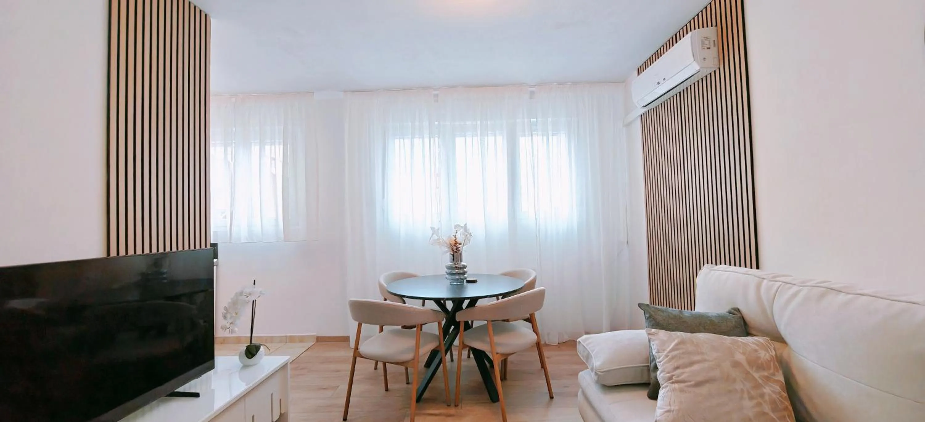 Happy Dreams Apartment near the beach and old town