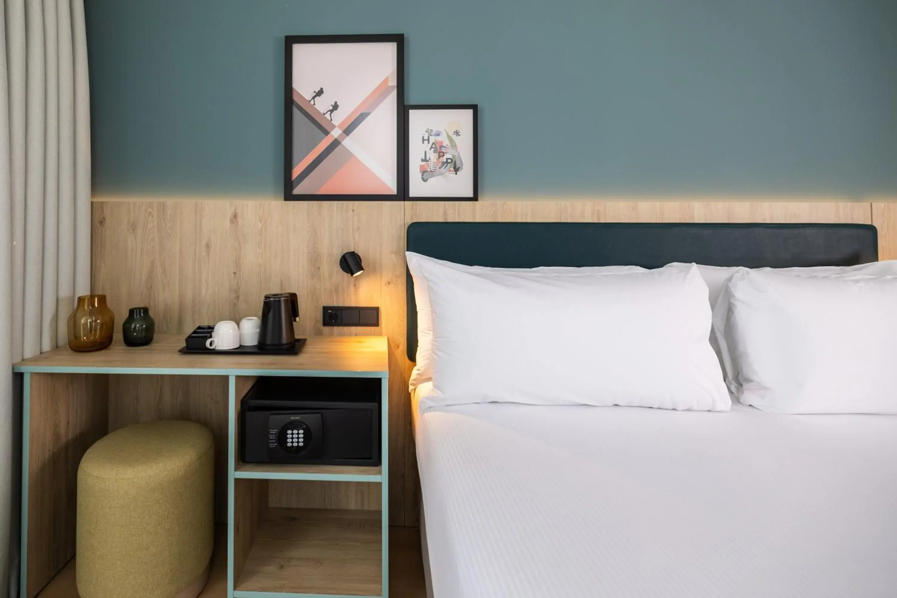Bed in Spark By Hilton Madrid Alcala Bed in Spark By Hilton Madrid Alcala