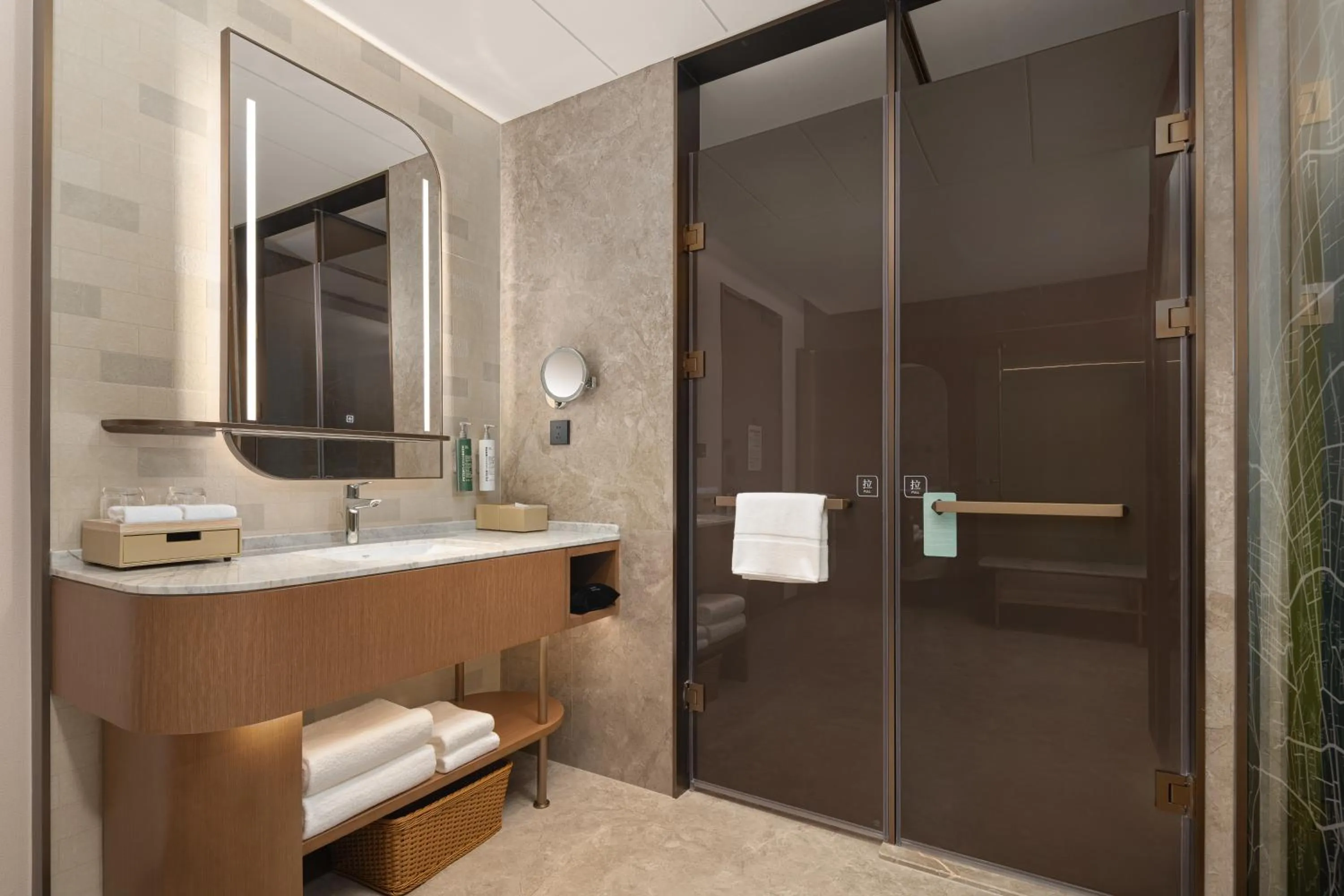 Bathroom in Hilton Garden Inn Urumqi Railway Station