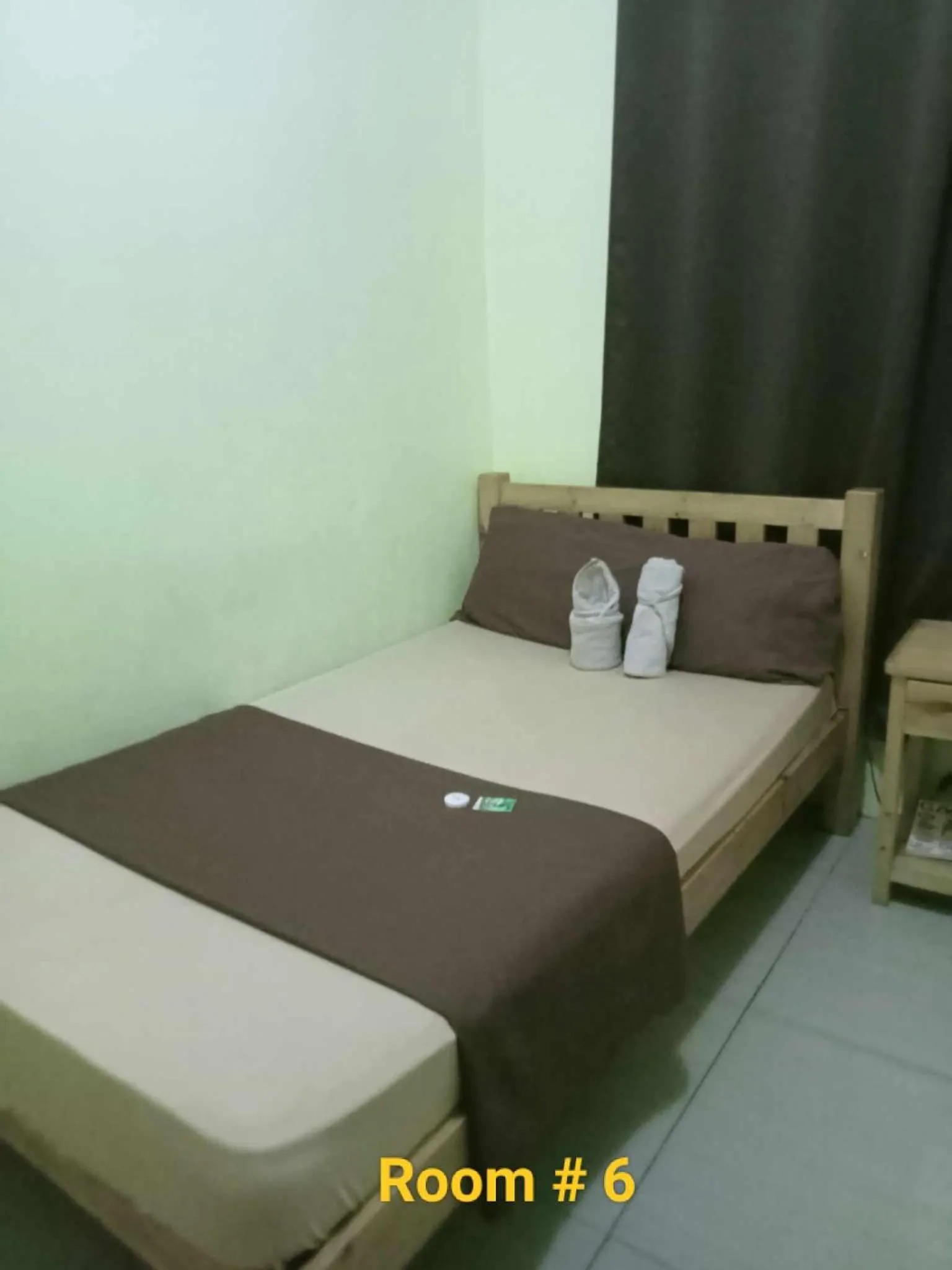 Bed in D and A Transient Inn Taguig