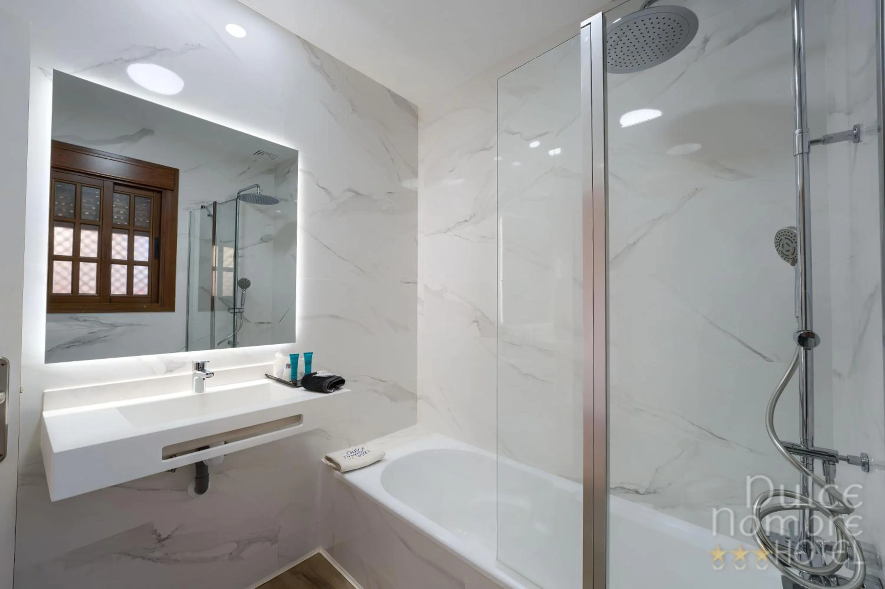 Bathroom in Dulce Nombre Hotel - Apartamentos