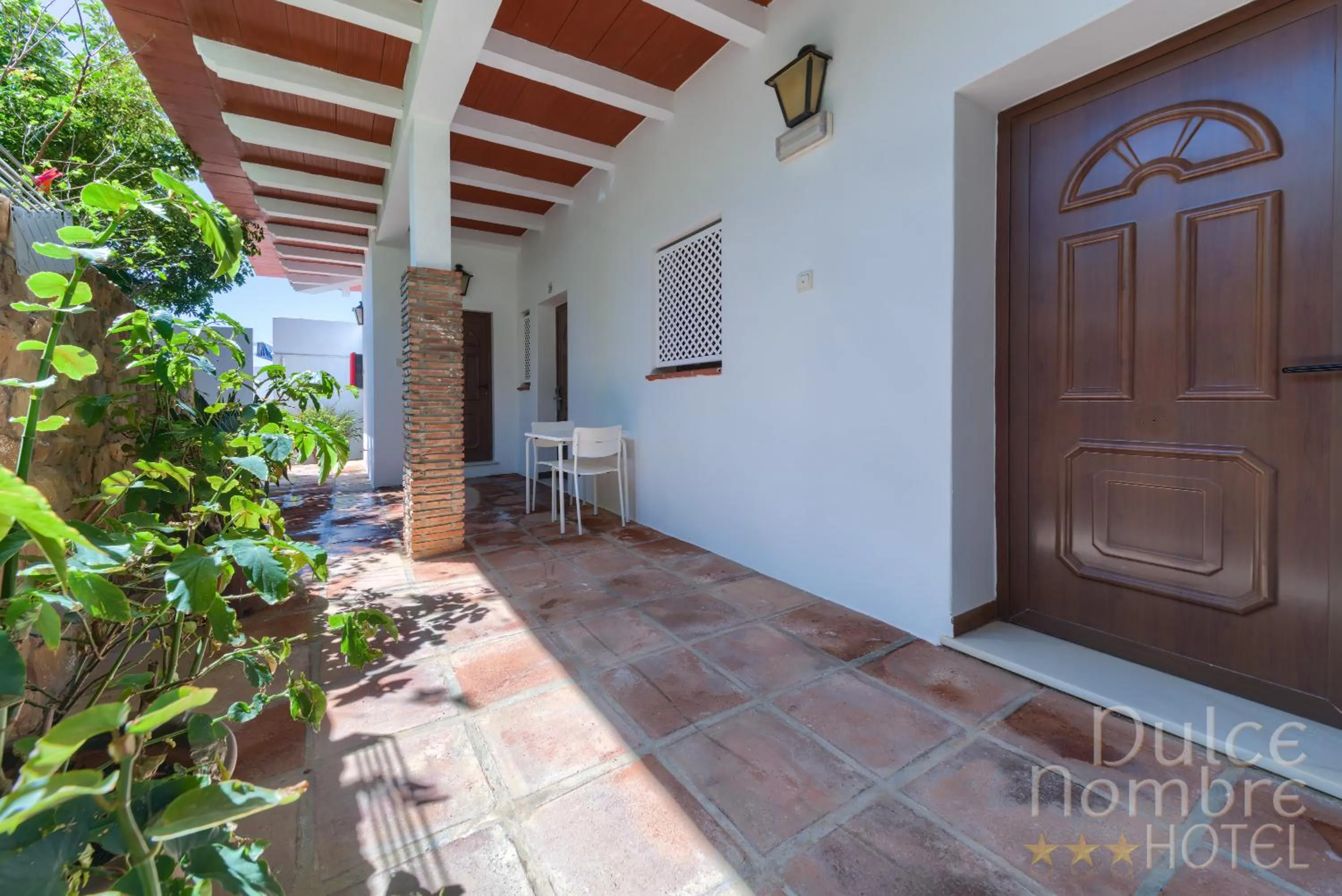 Property building in Dulce Nombre Hotel - Apartamentos
