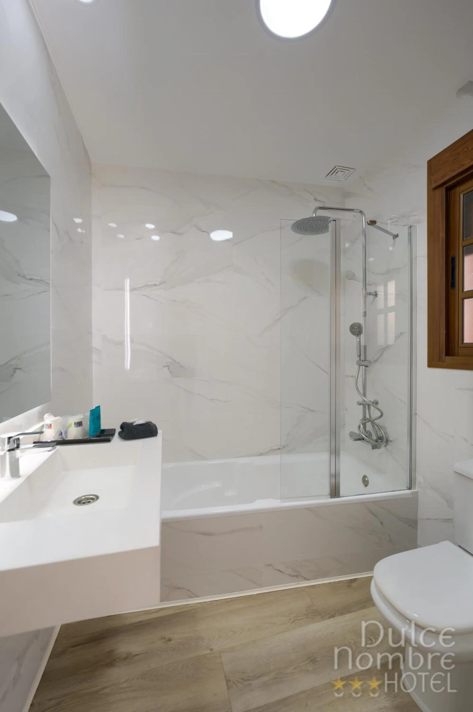 Bath in Dulce Nombre Hotel - Apartamentos