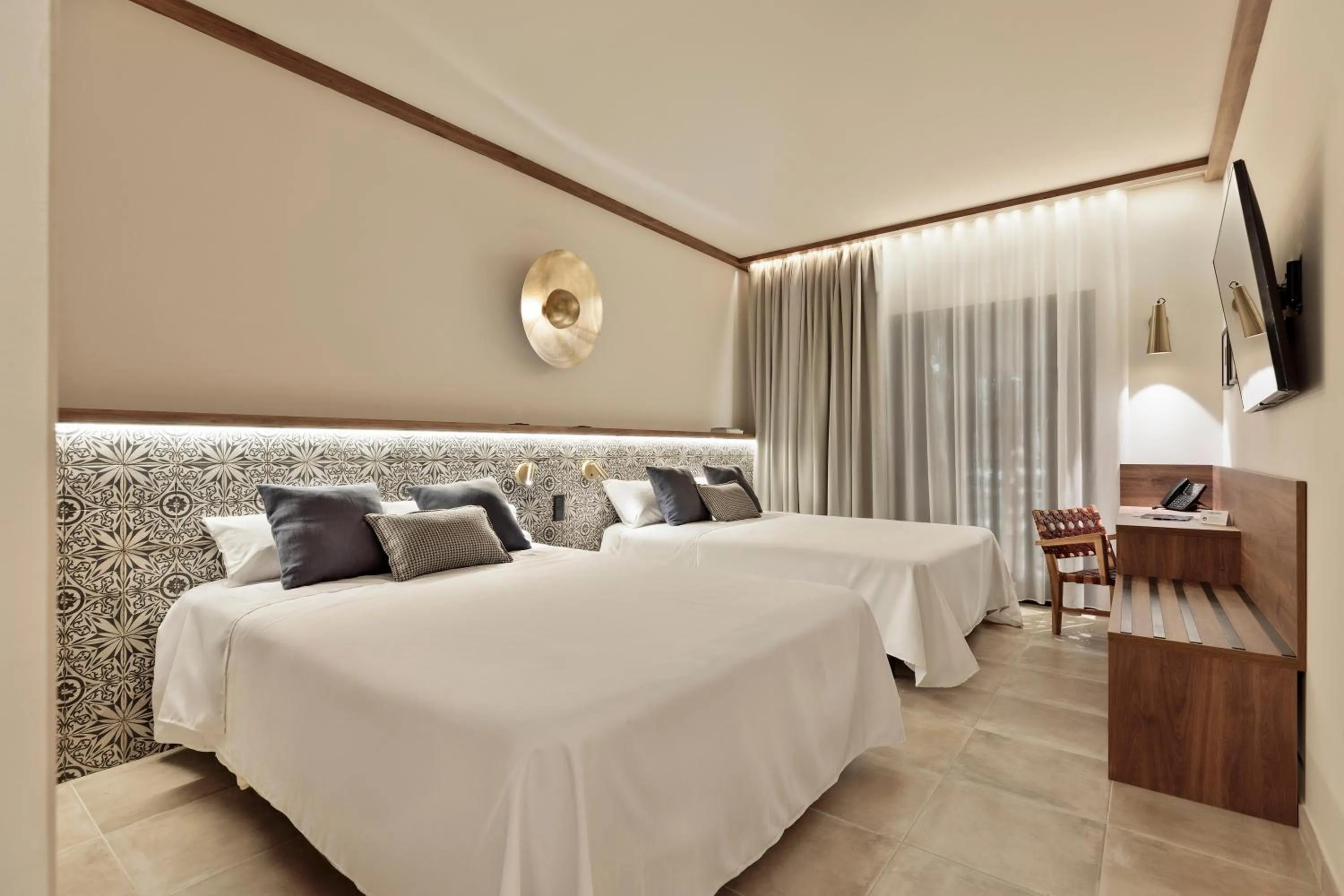 Photo of the whole room, Bed in Hotel Best Village Chipiona