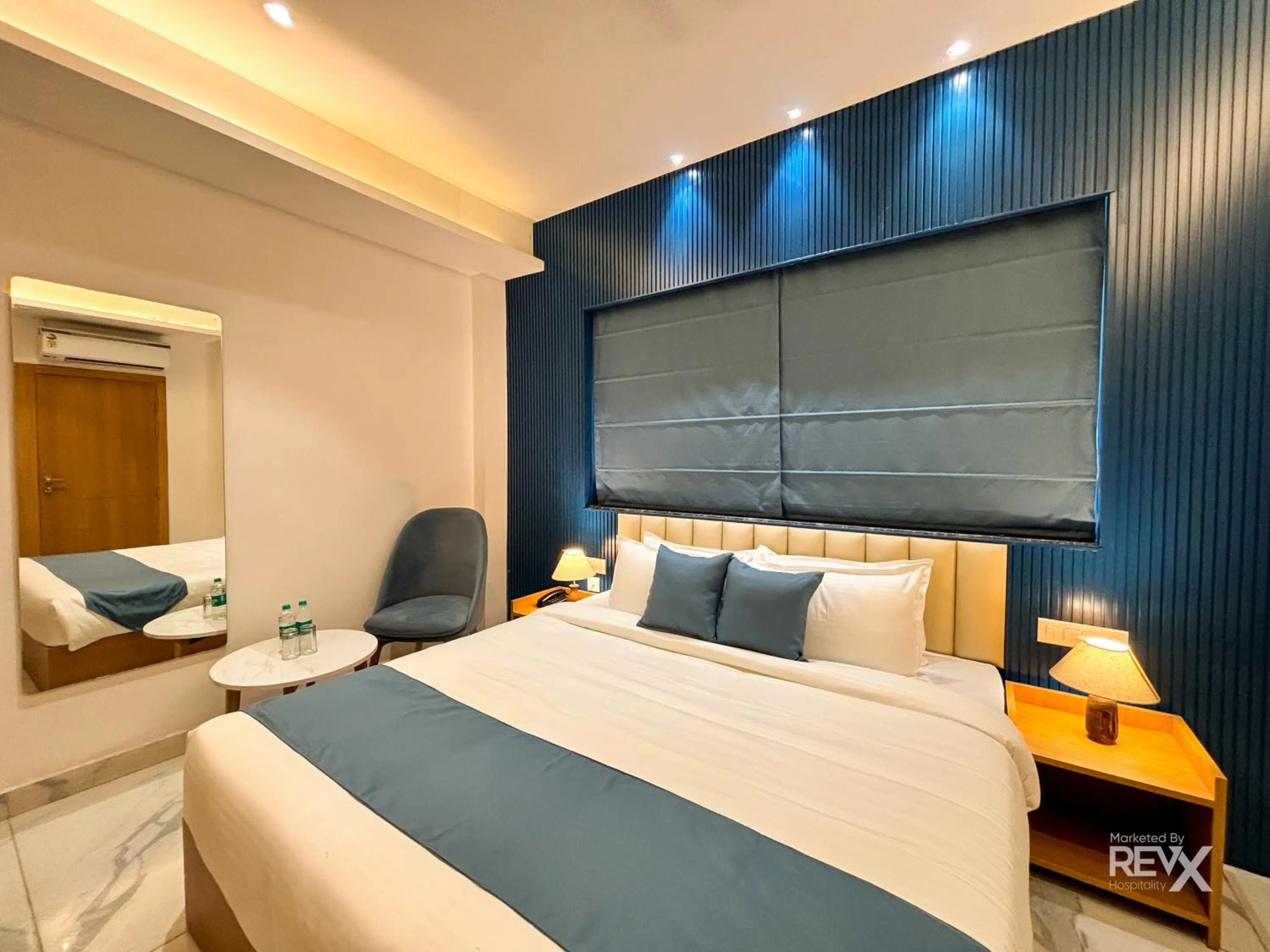 Bed in Oak Leaf Hotel