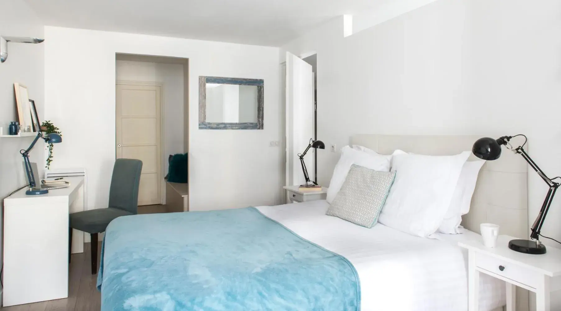 Bed in Appartements - Le Logis Versaillais Bed in Appartements - Le Logis Versaillais