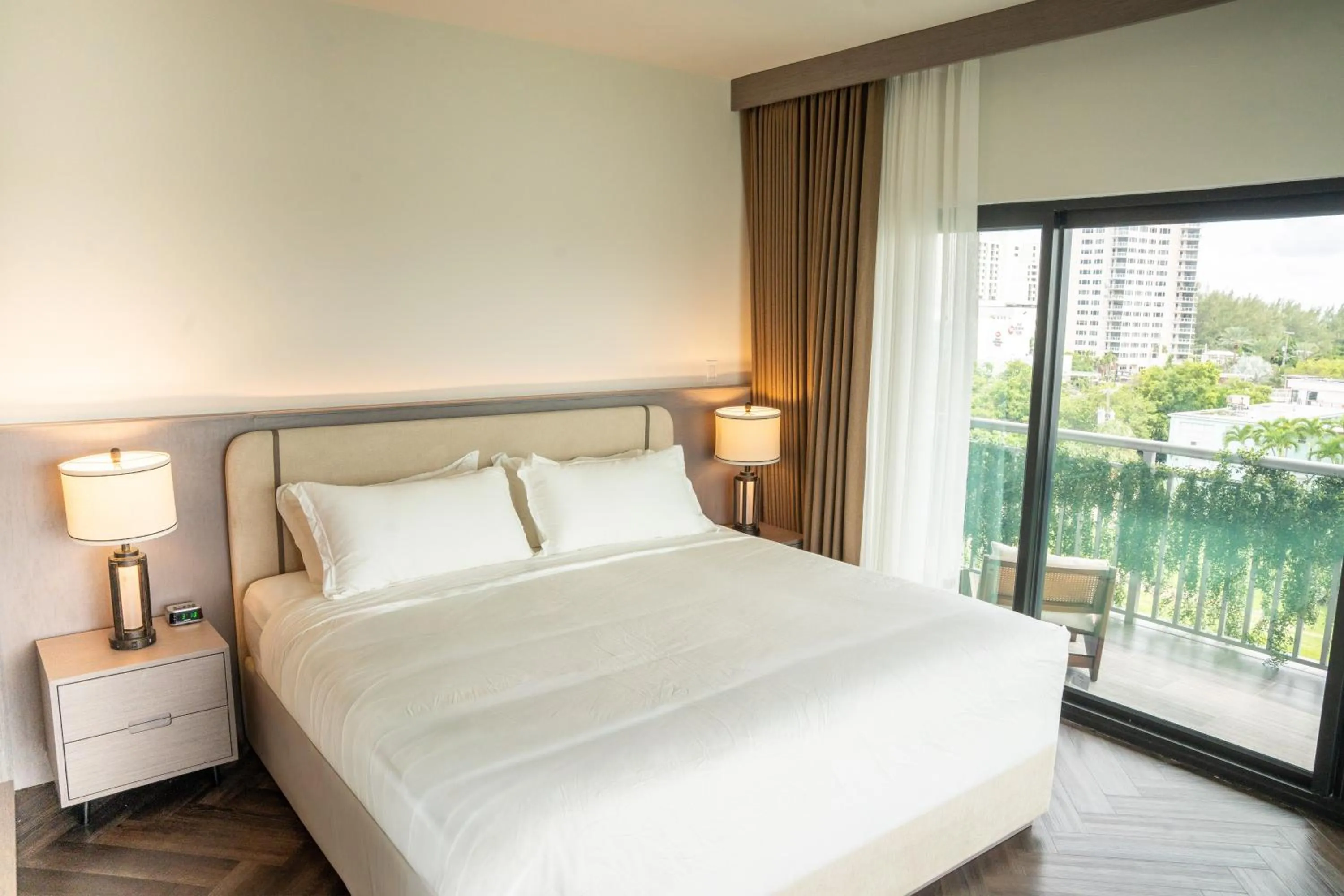 Bed in Barley House Hotel, Trademark Collection by Wyndham