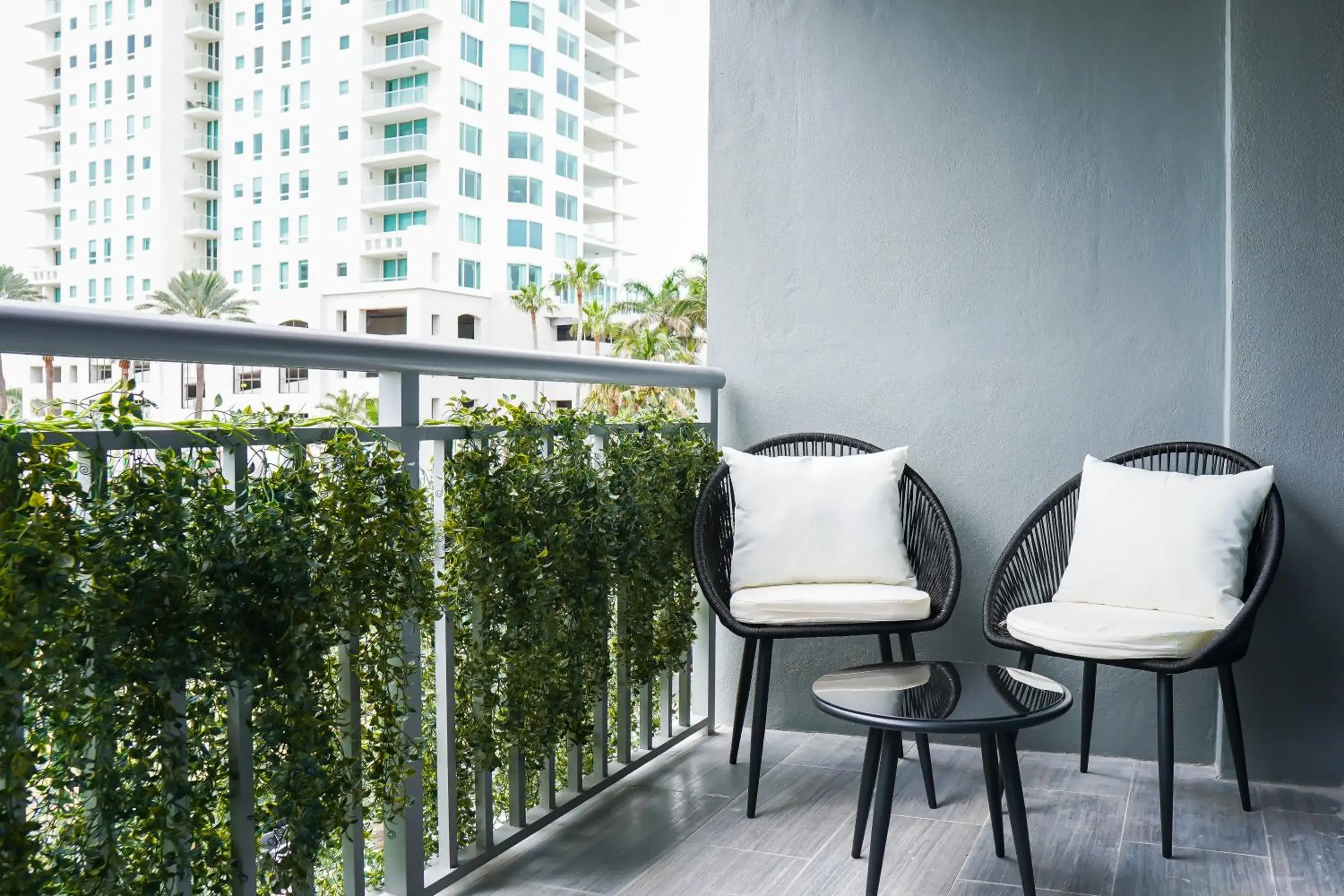 Deluxe King Room - Non-Smoking in Barley House Hotel, Trademark Collection by Wyndham Deluxe King Room - Non-Smoking in Barley House Hotel, Trademark Collection by Wyndham