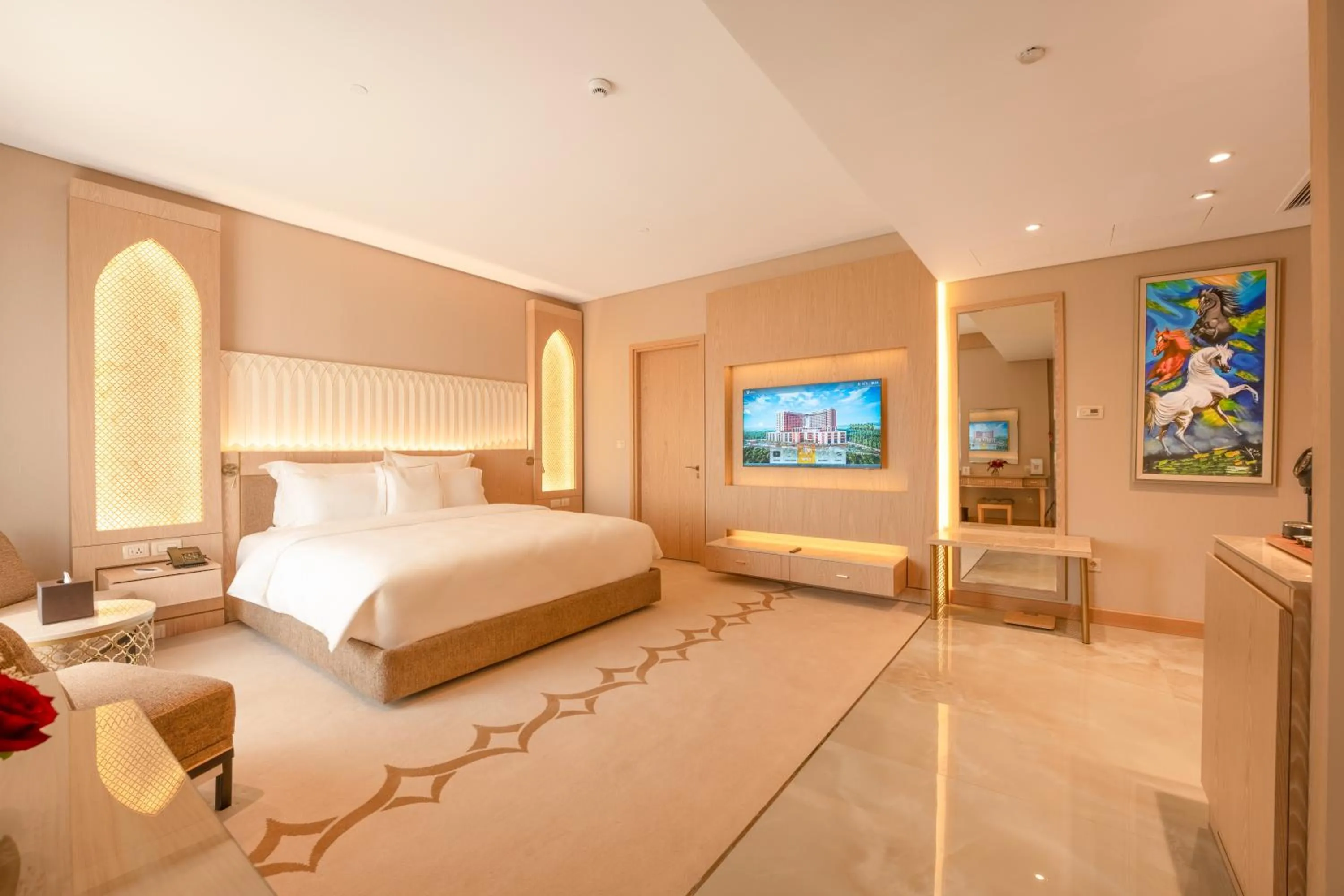 Bedroom, Bed in World Heart Hotel