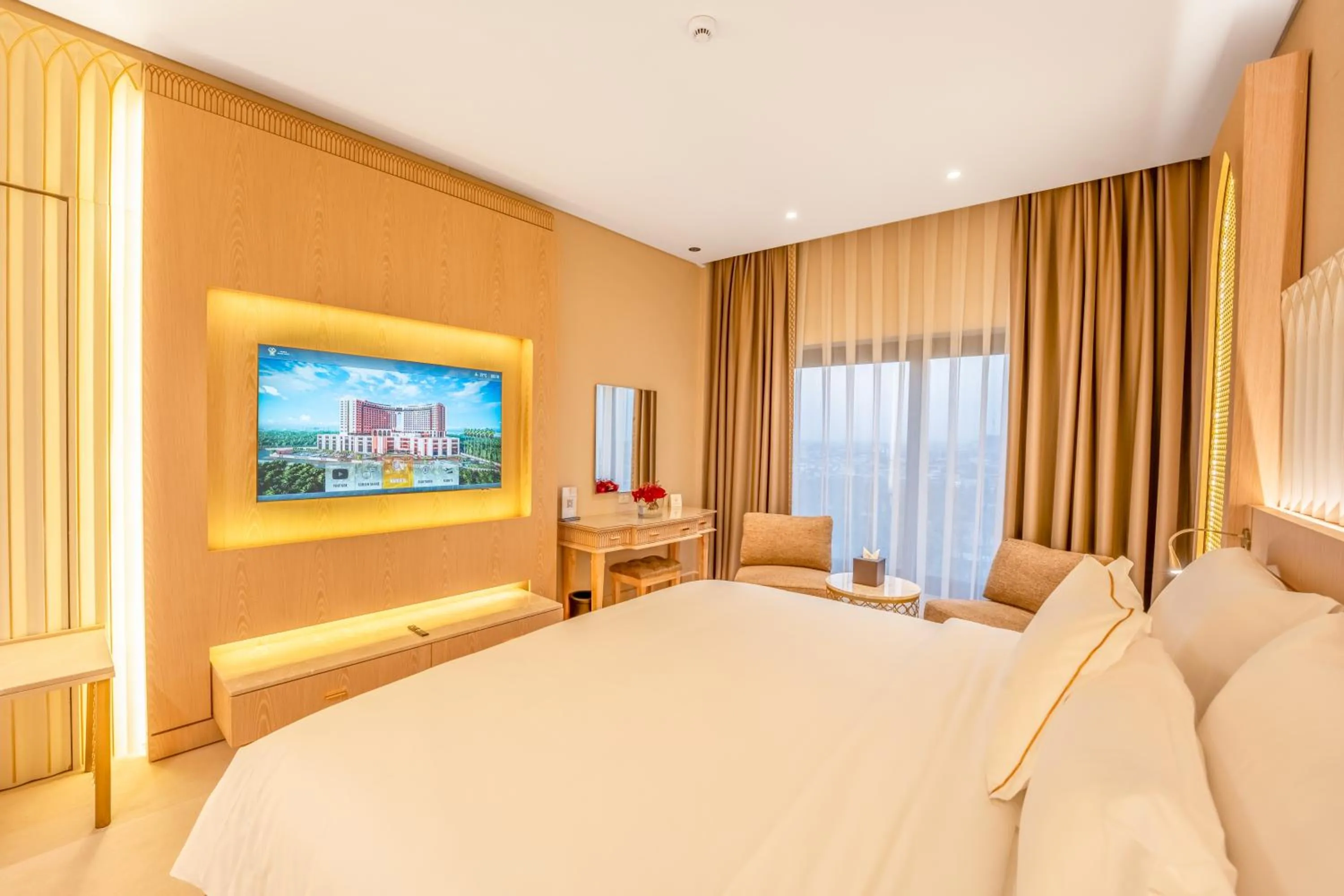 Photo of the whole room, Bed in World Heart Hotel