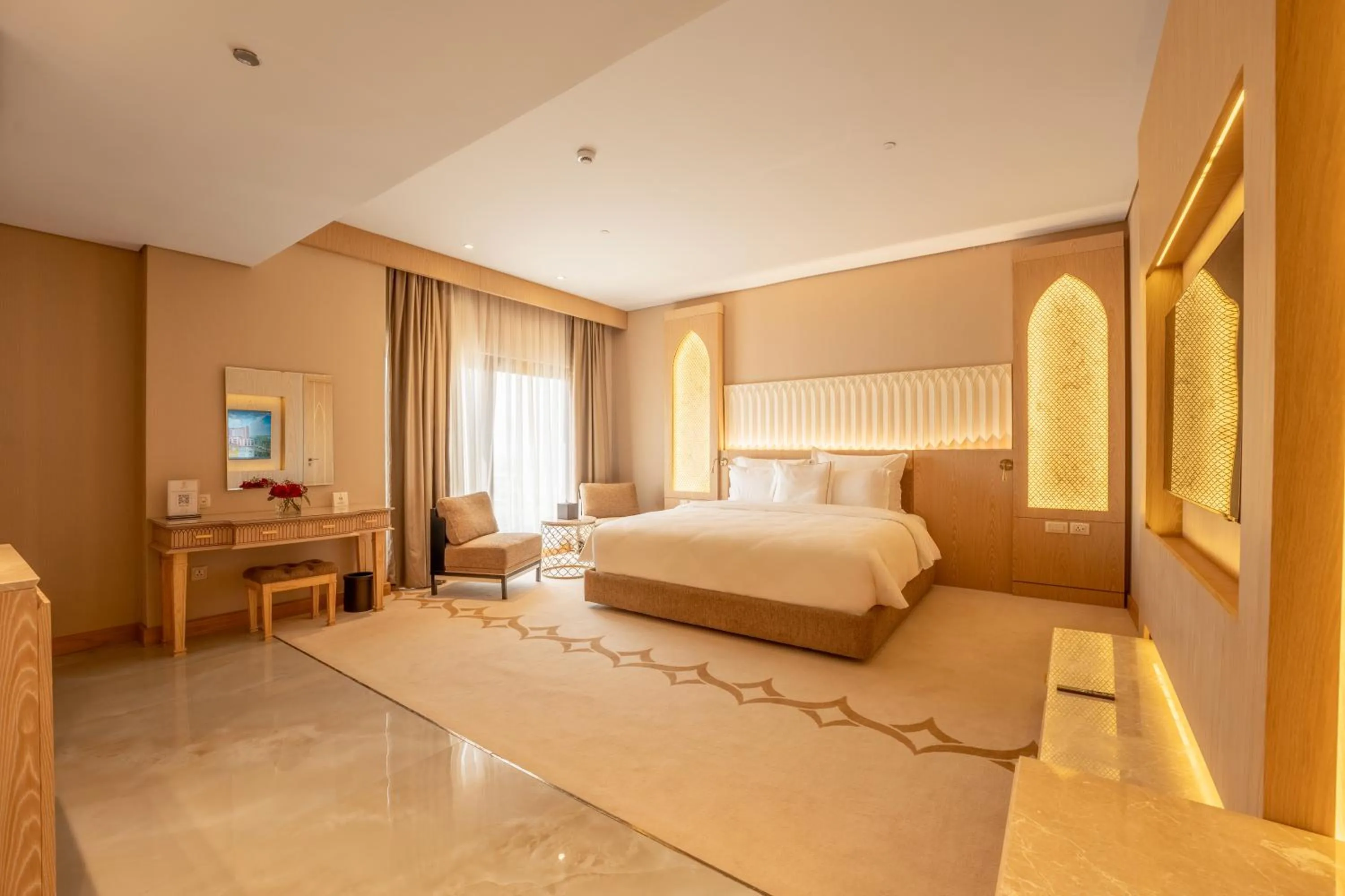 Bedroom, Bed in World Heart Hotel