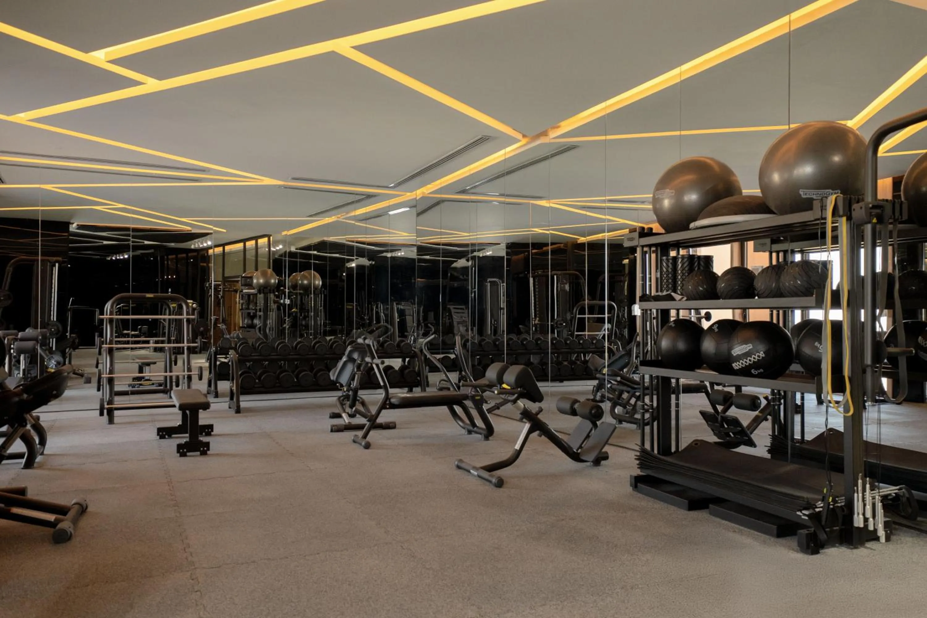 Spa and wellness centre/facilities in World Heart Hotel