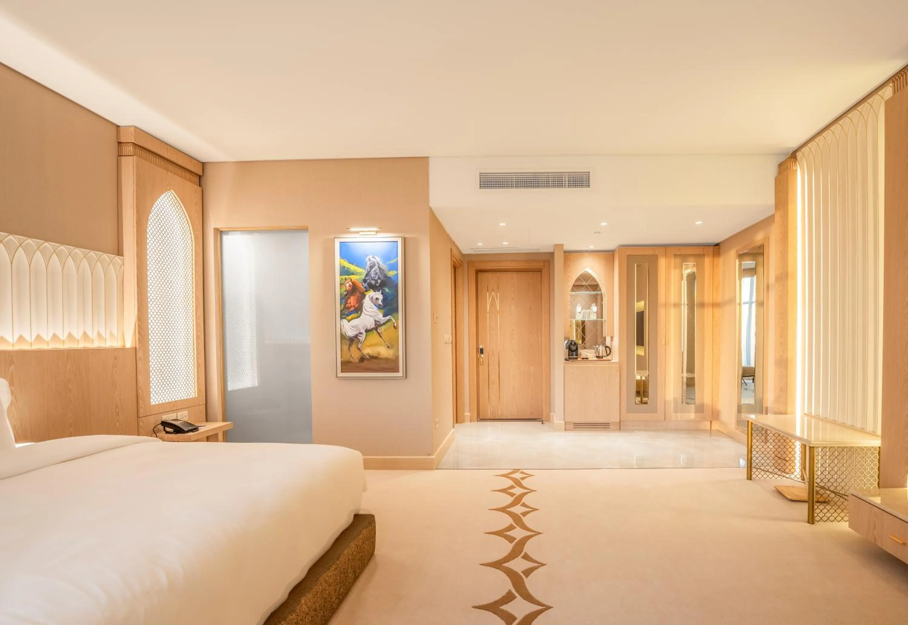 Bedroom, Bed in World Heart Hotel