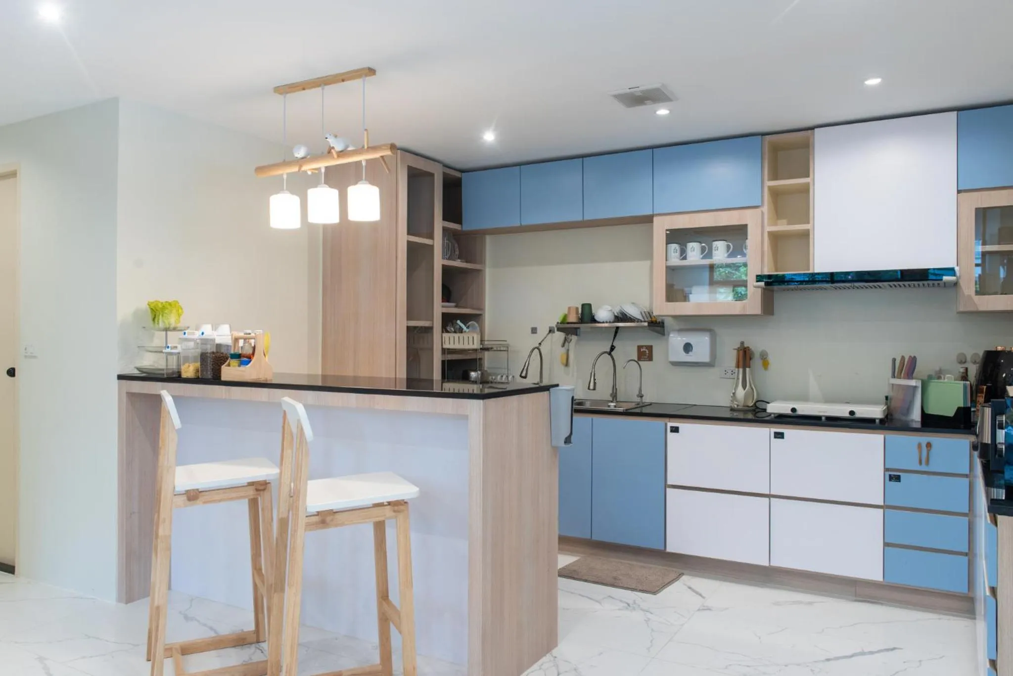 Kitchen or kitchenette in Shizuka House - 500 m walk to BTS Phrom Phong