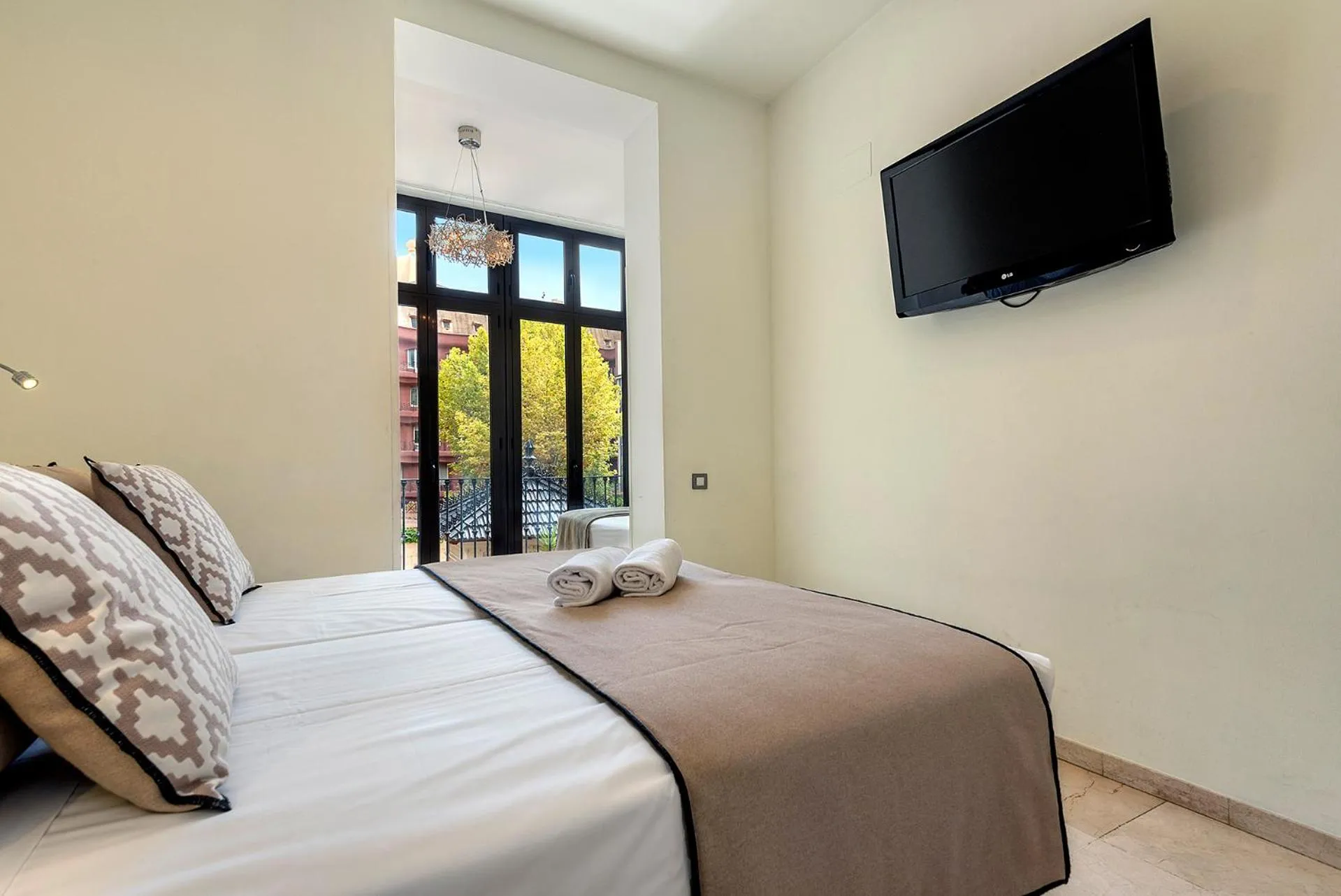 Photo of the whole room, Bed in Limonaia